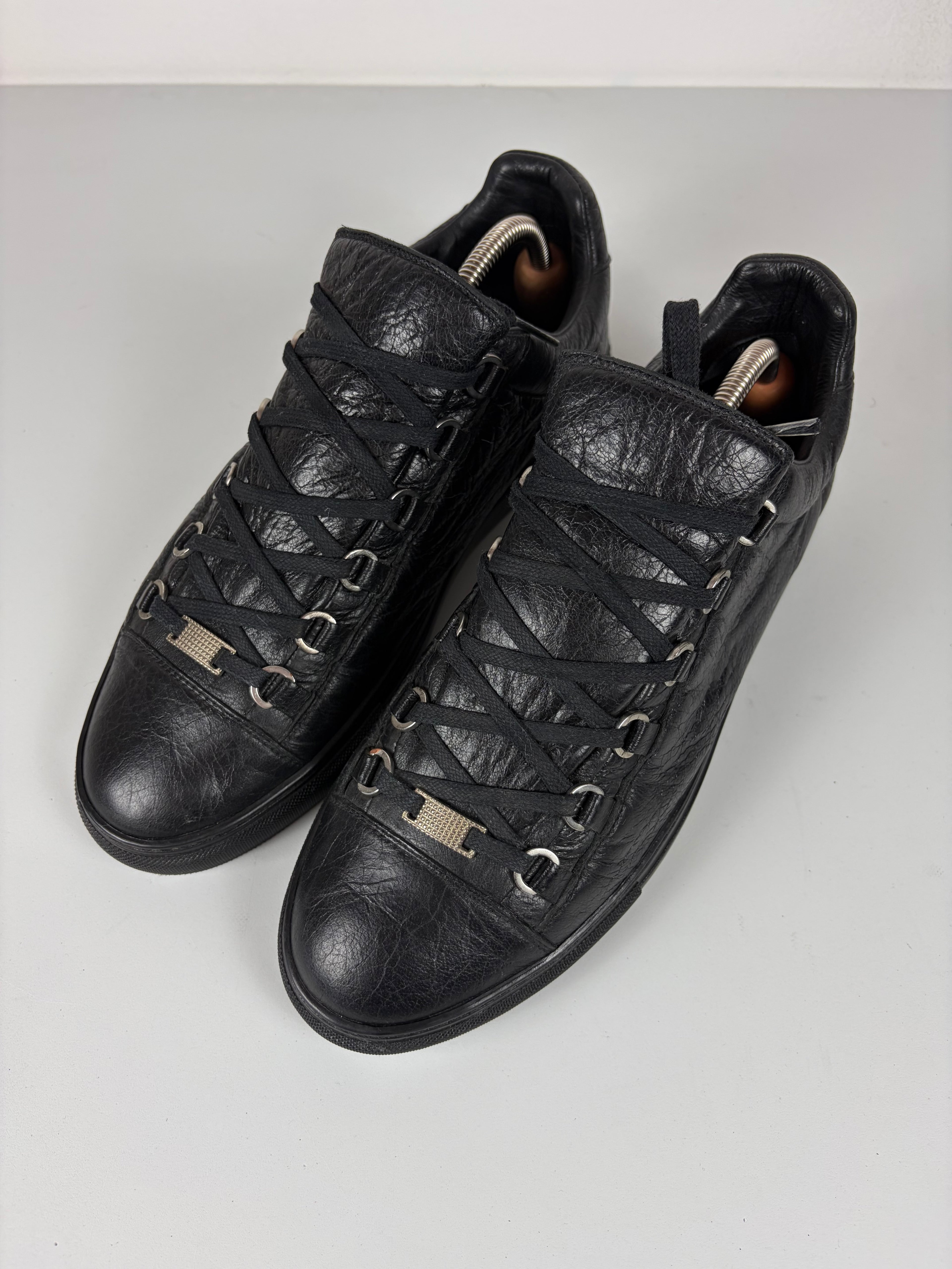 Balenciaga arena low - eu 42 - black