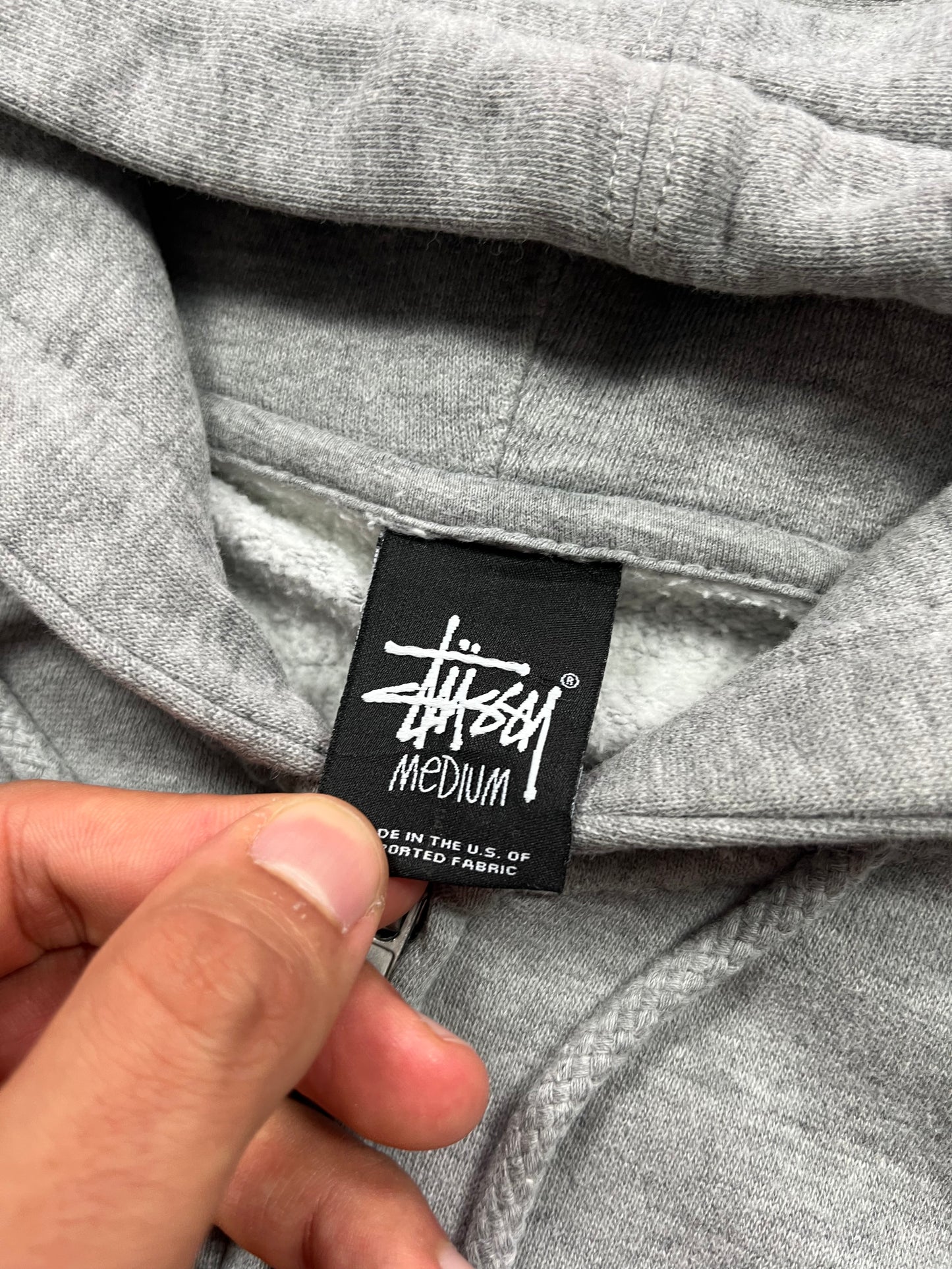 STUSSY ZIP UP HOODIE (M)