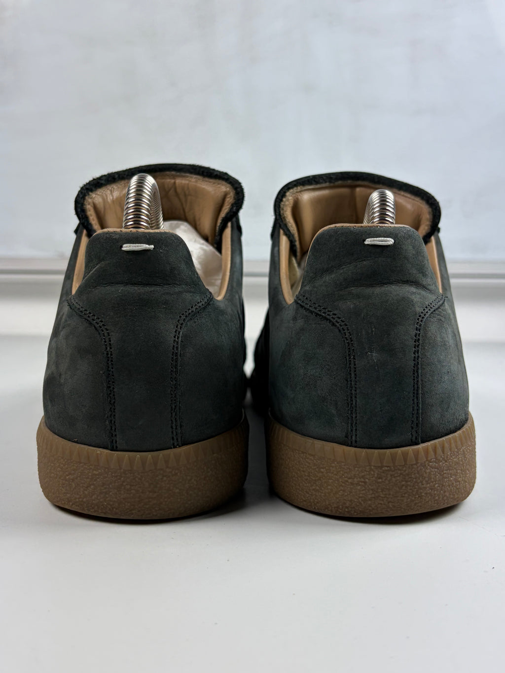 Maison Margiela Replica ‘Black Paintsplatter’ - eu 42 / us 9