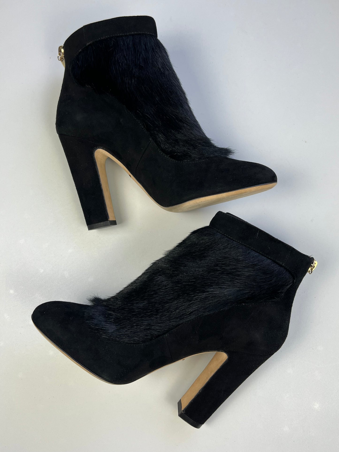 Dolce&Gabbana pony hair ankle boots - eu 39 - black