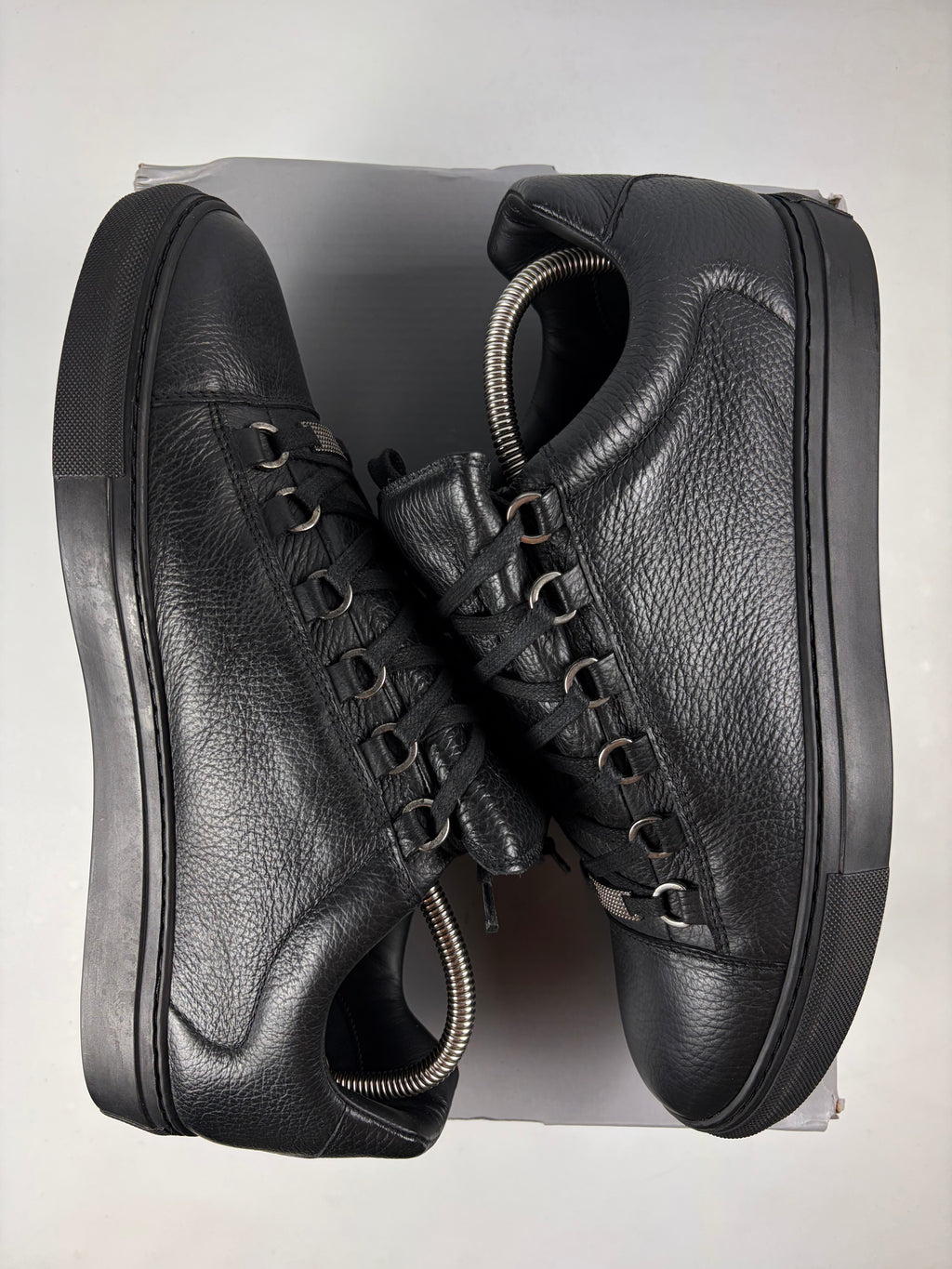 Balenciaga arena low - eu 43 / us 10 - black