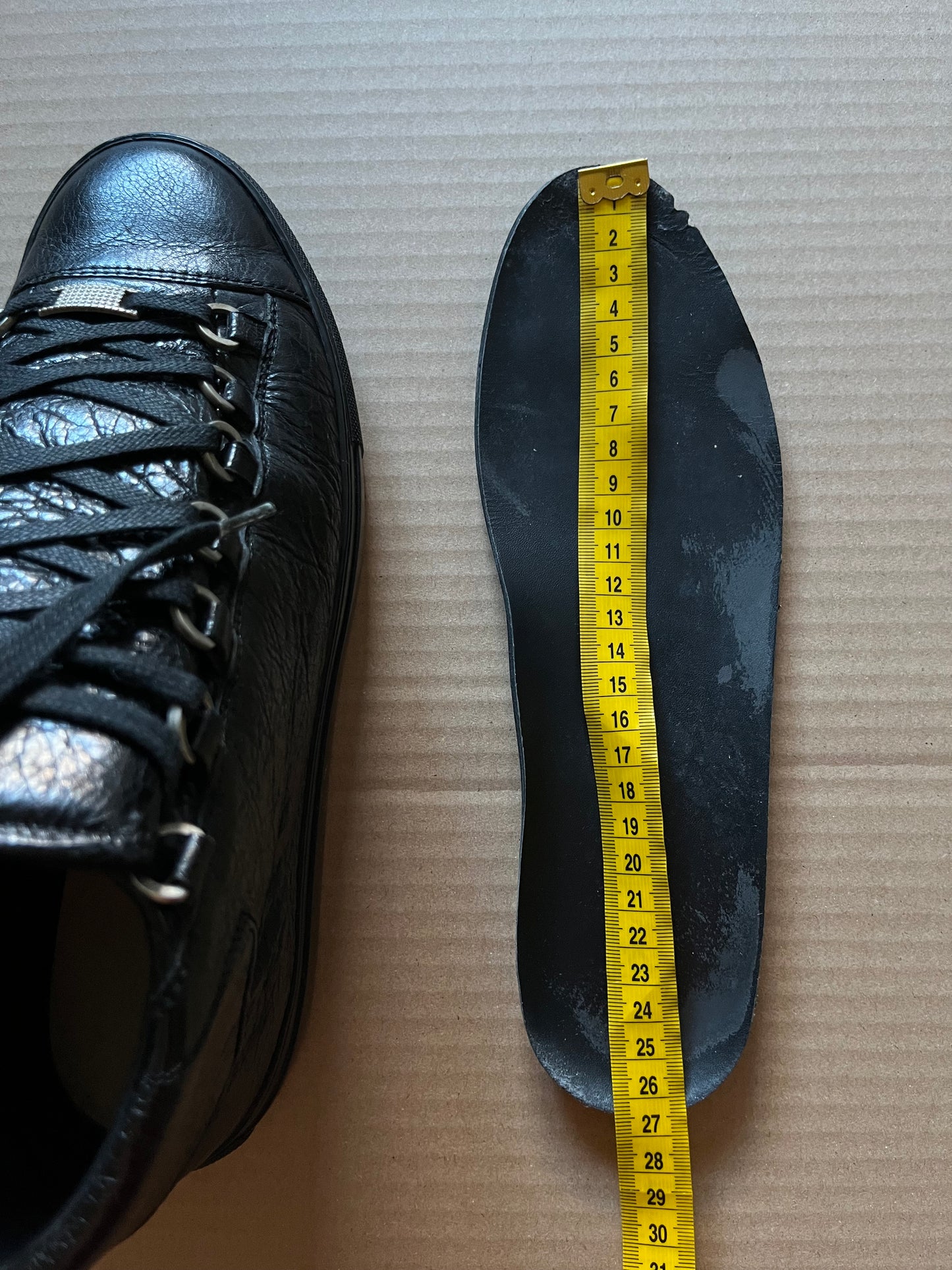 BALENCIAGA ARENA (40)