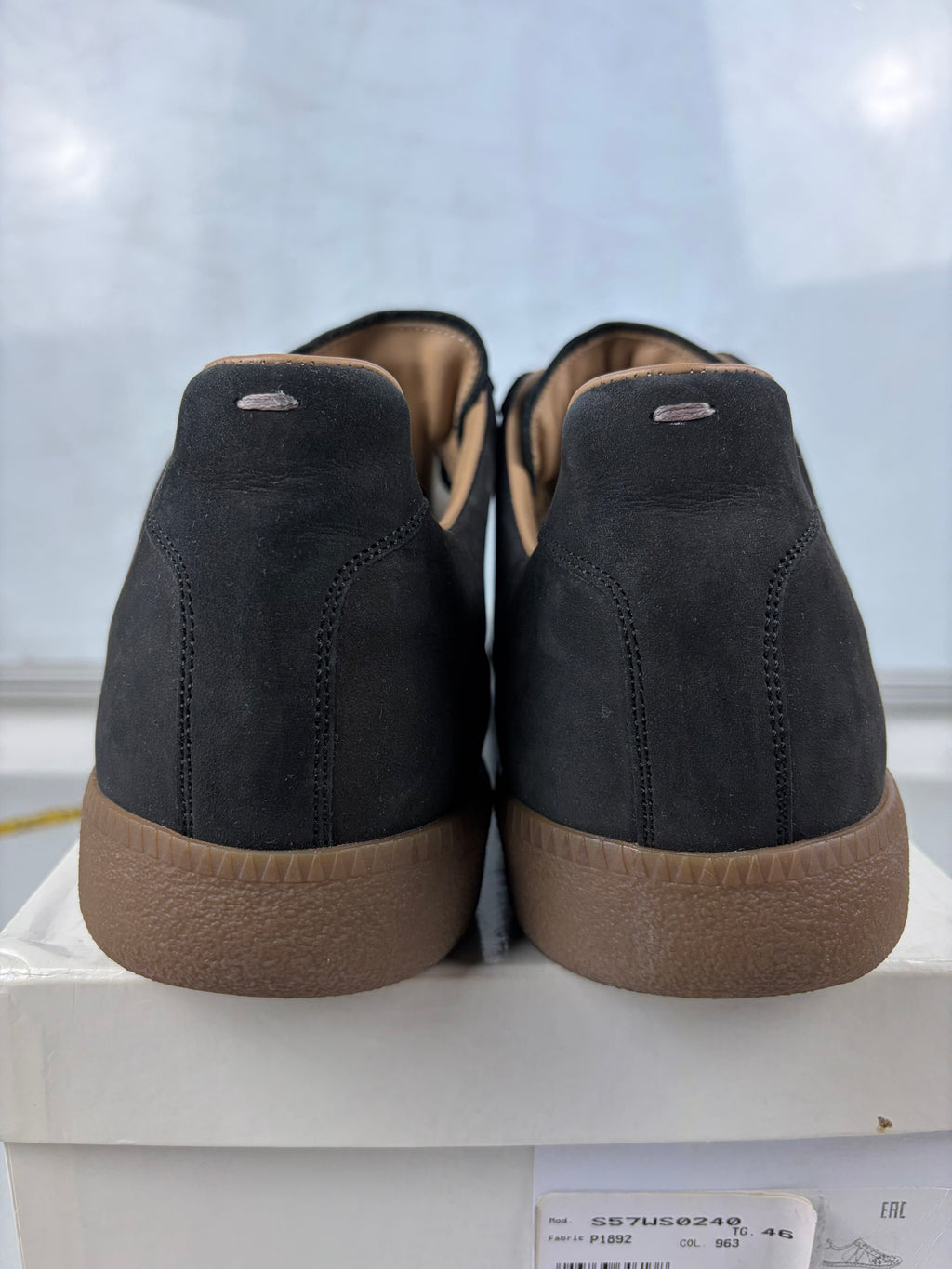 Maison Margiela Replica ‘Black Paintsplatter’ - eu 46 / us 13 / uk 12