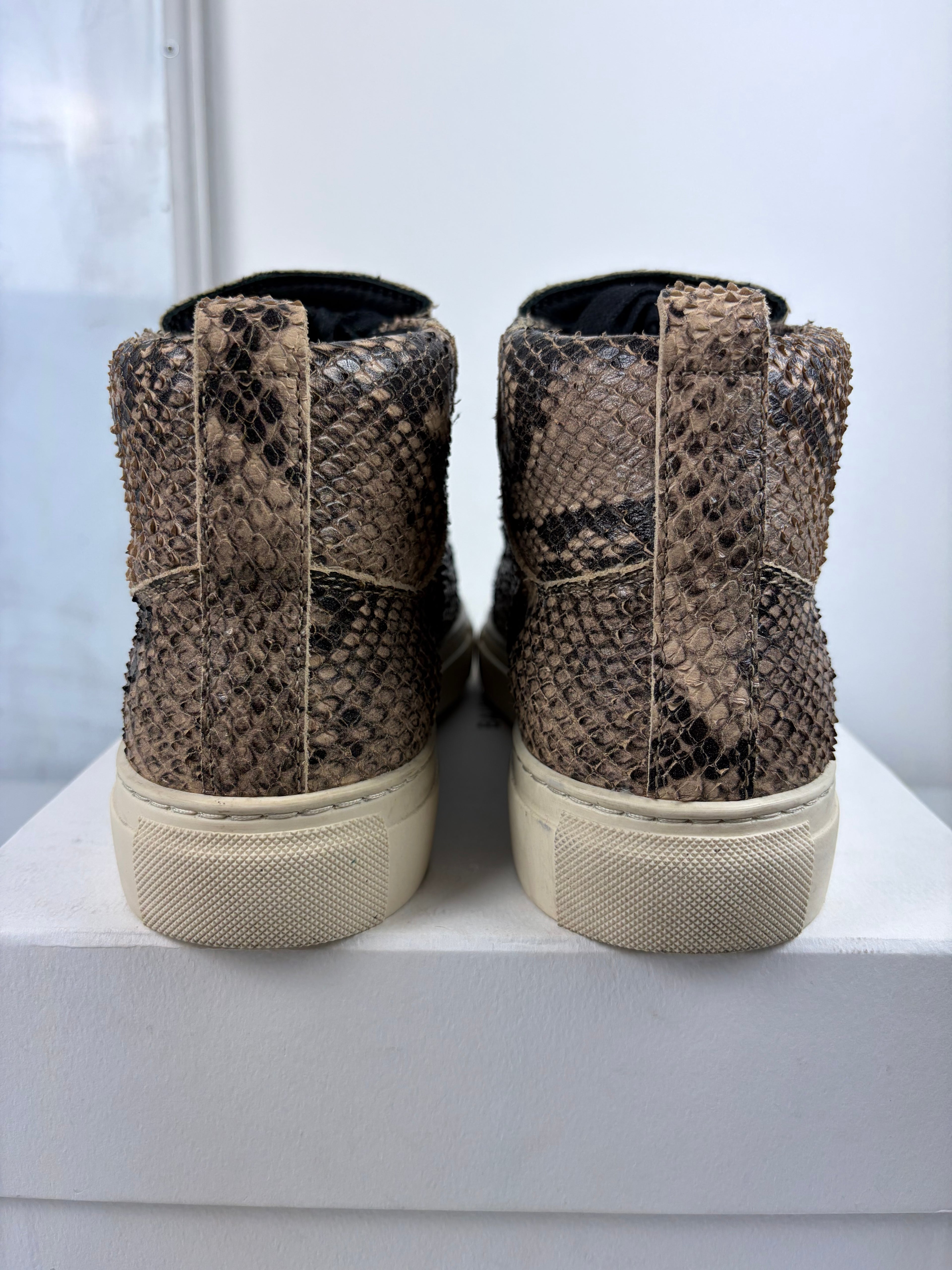 Balenciaga arena Python Skin high tops - eu 39 / us 6