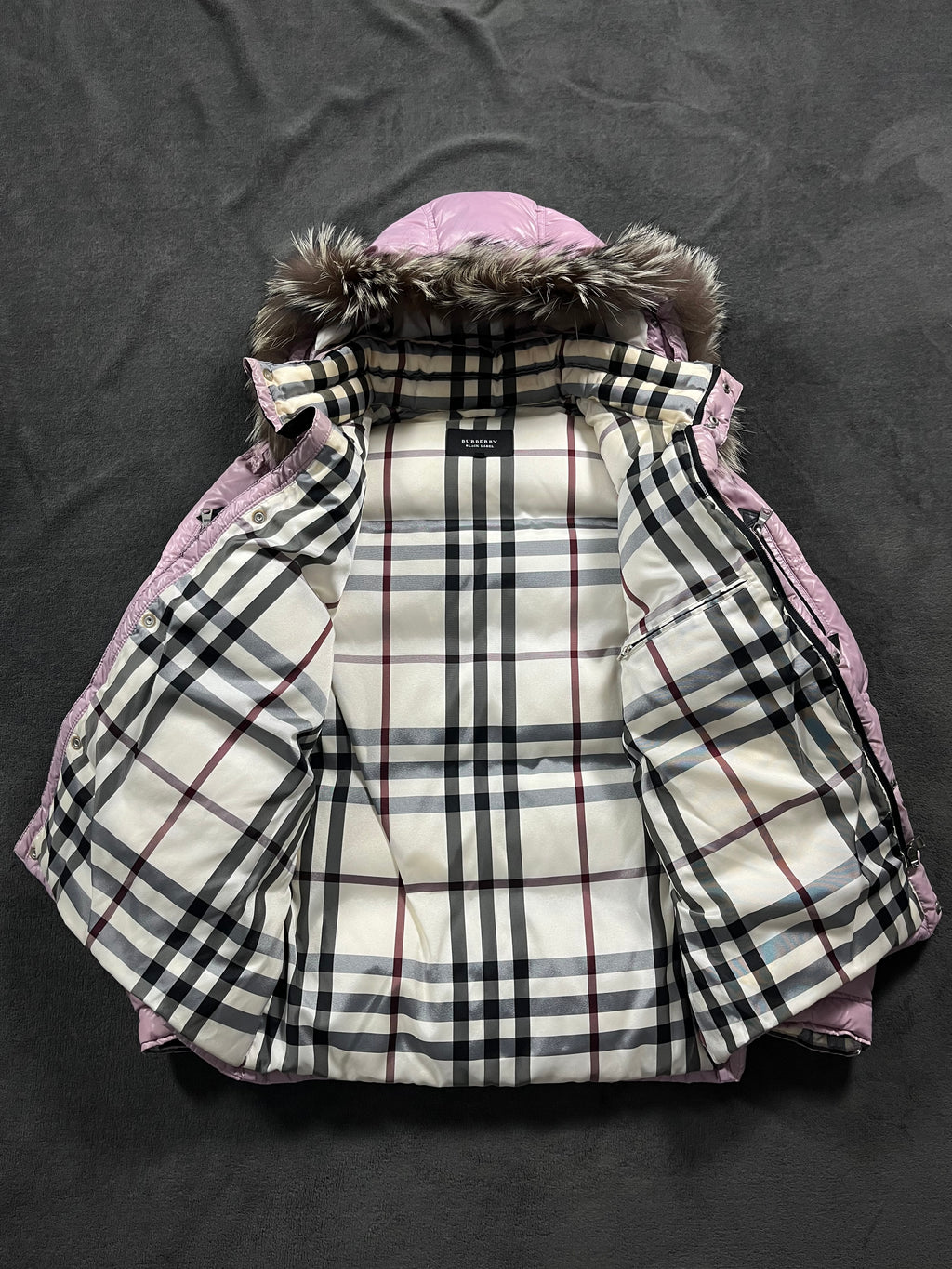 00’s BURBERRY made in Japan real fur down jacket (L)