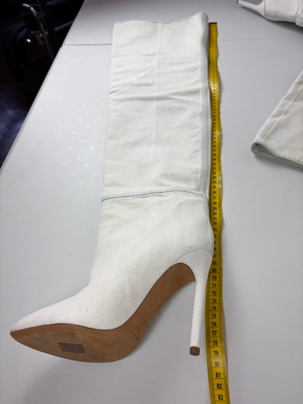2016 Kanye West's YEEZY Season 4 bleached denim boots - eu 38 - white