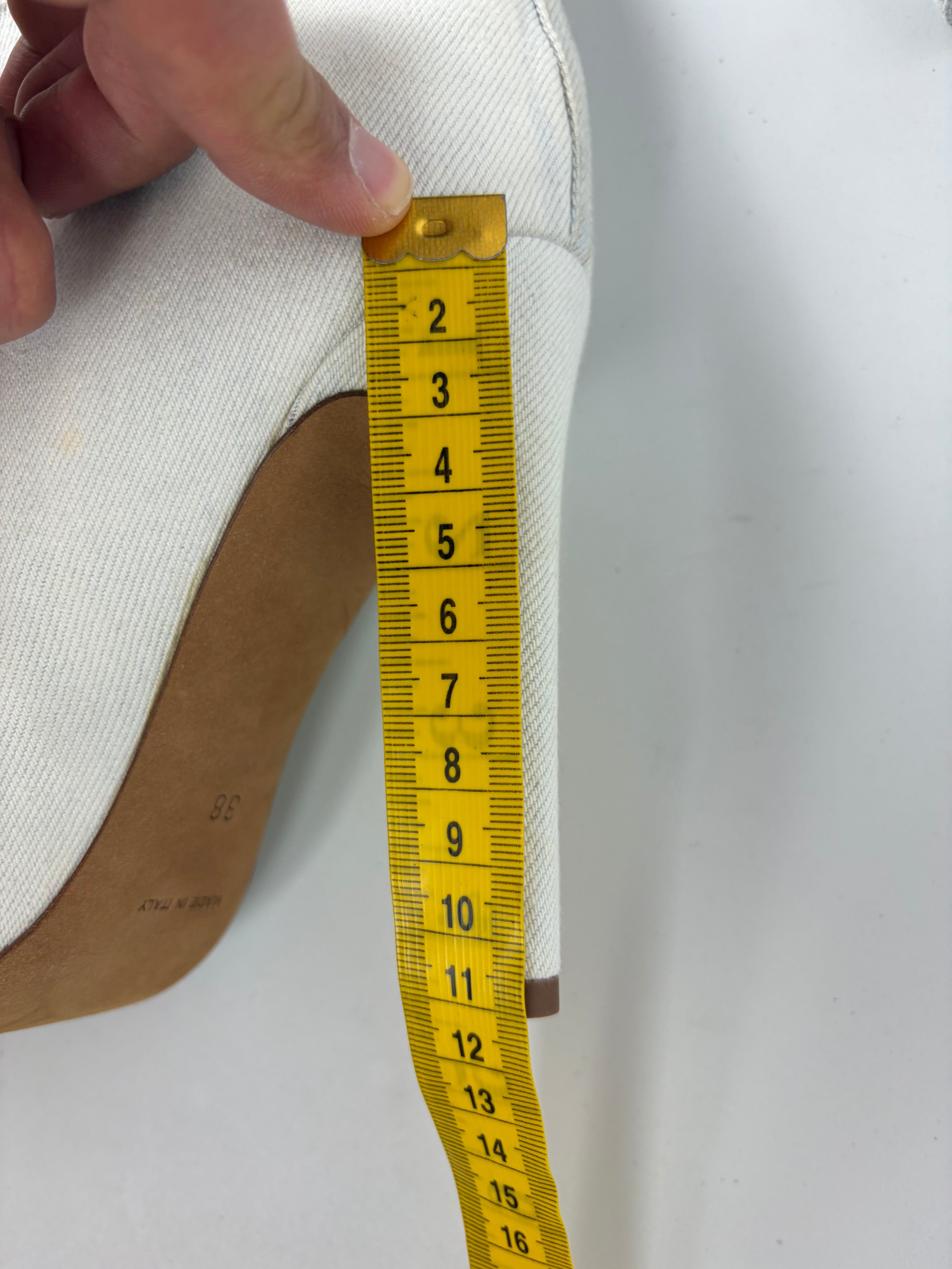 2016 Kanye West's YEEZY Season 4 bleached denim boots - eu 38 - white