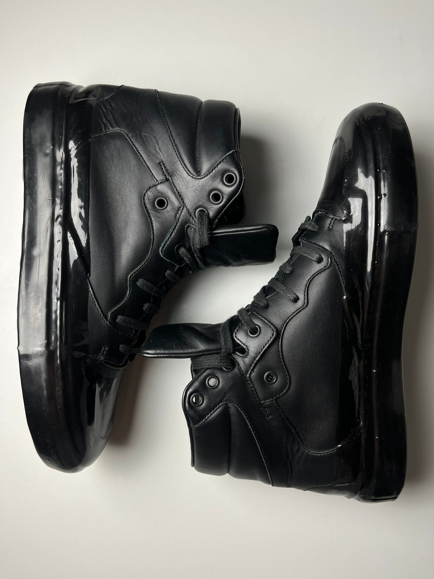 Balenciaga high top leather sneakers - EU 42 - black