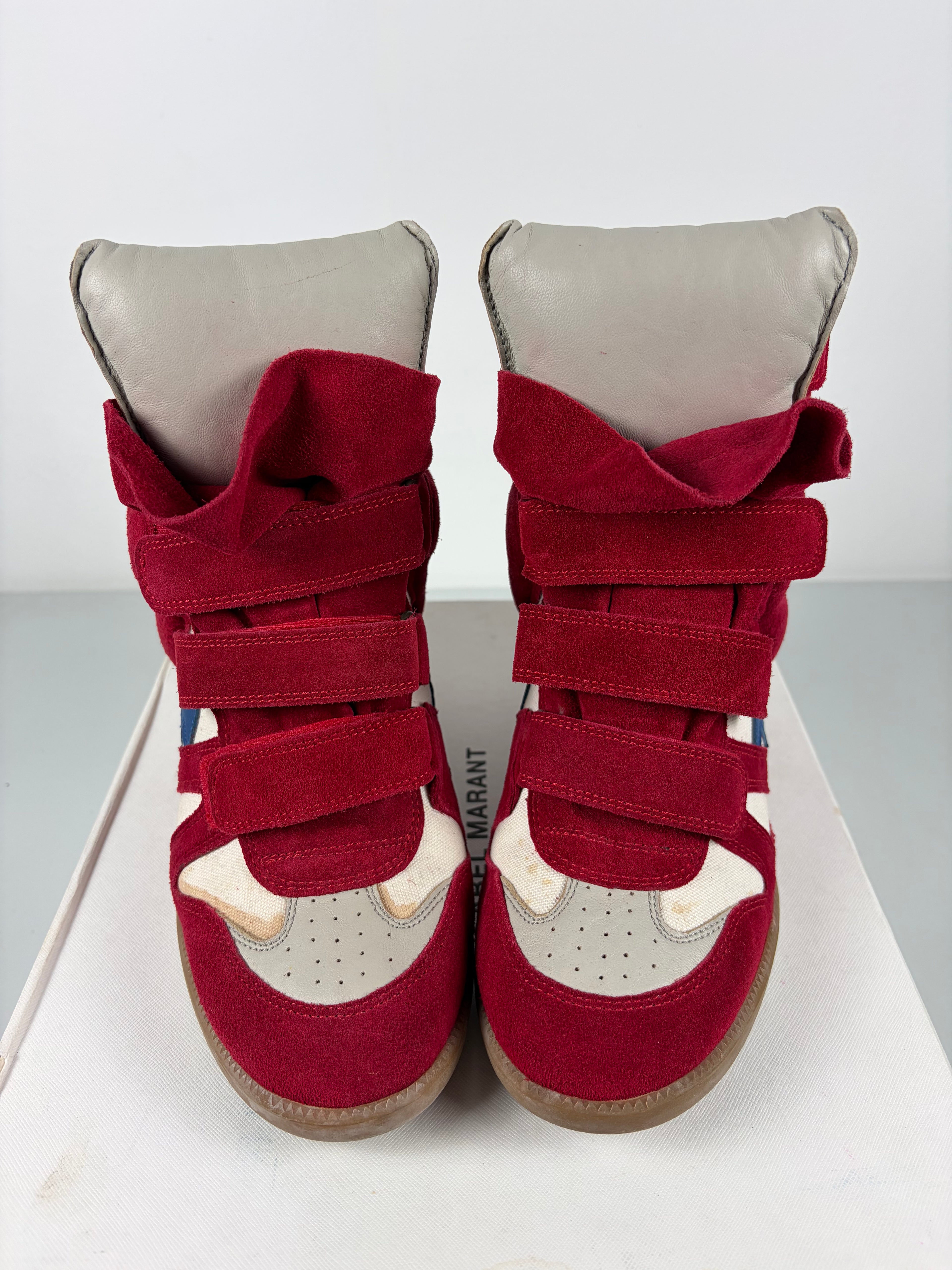 ISABEL MARANT
Bekett ‘Star’ wedge sneakers - eu 40 - brand new
