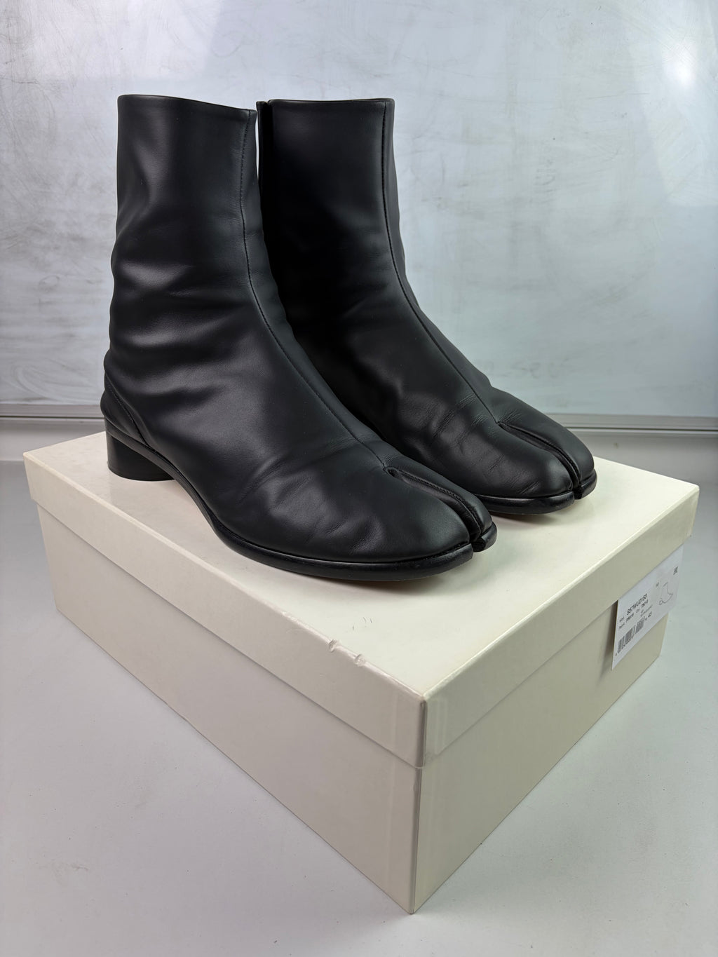 Maison Margiela Tabi leather boots - eu 43 / us 10 - black