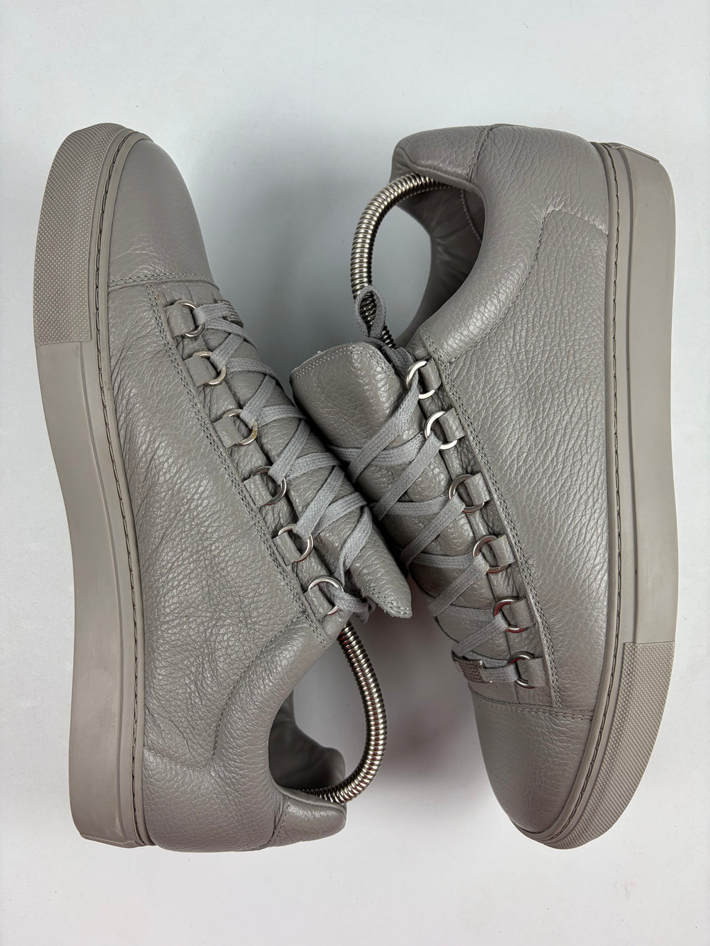 Balenciaga arena low - eu 43 / us 10 - grey