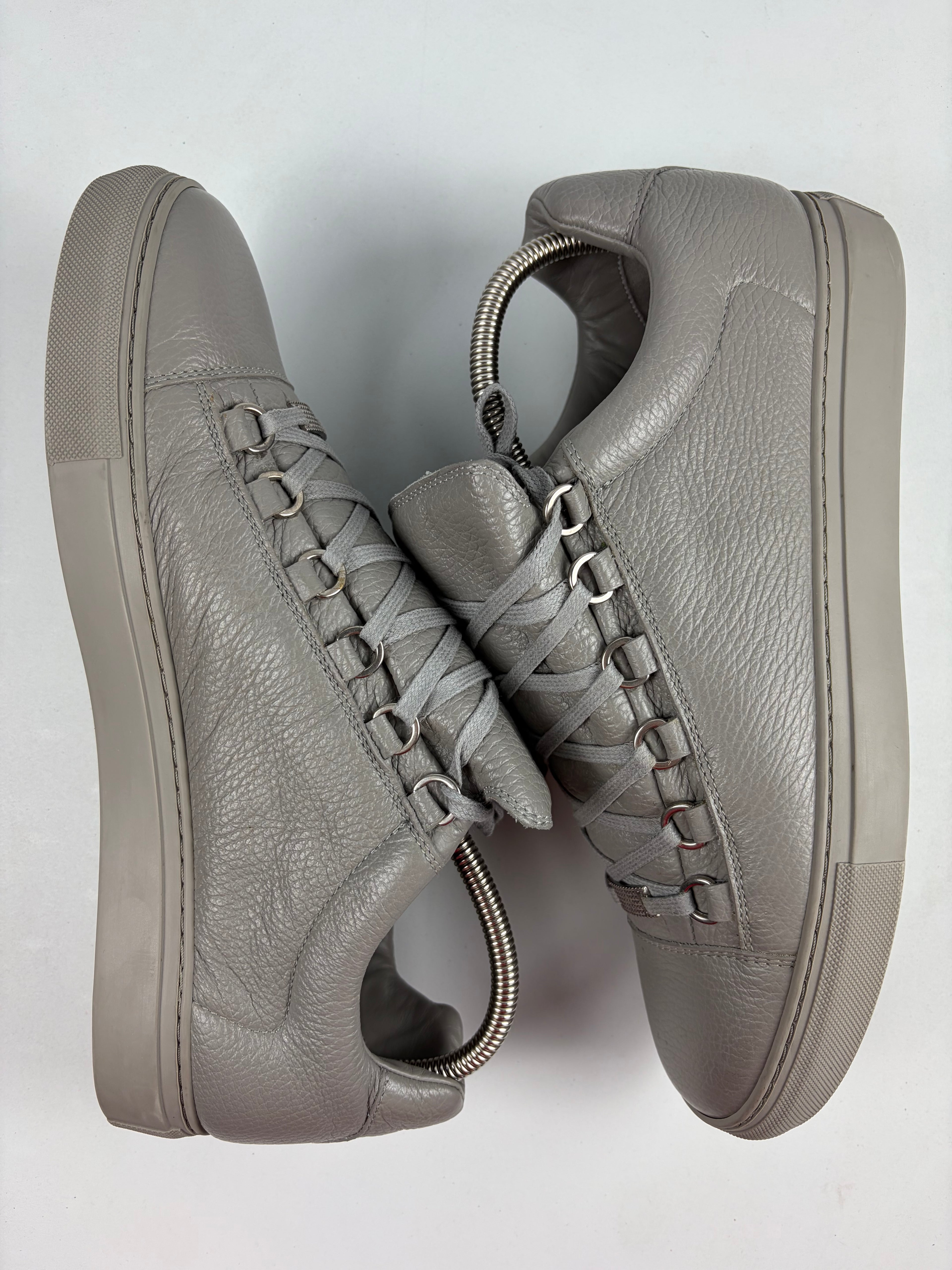 Balenciaga arena low - eu 43 / us 10 - grey