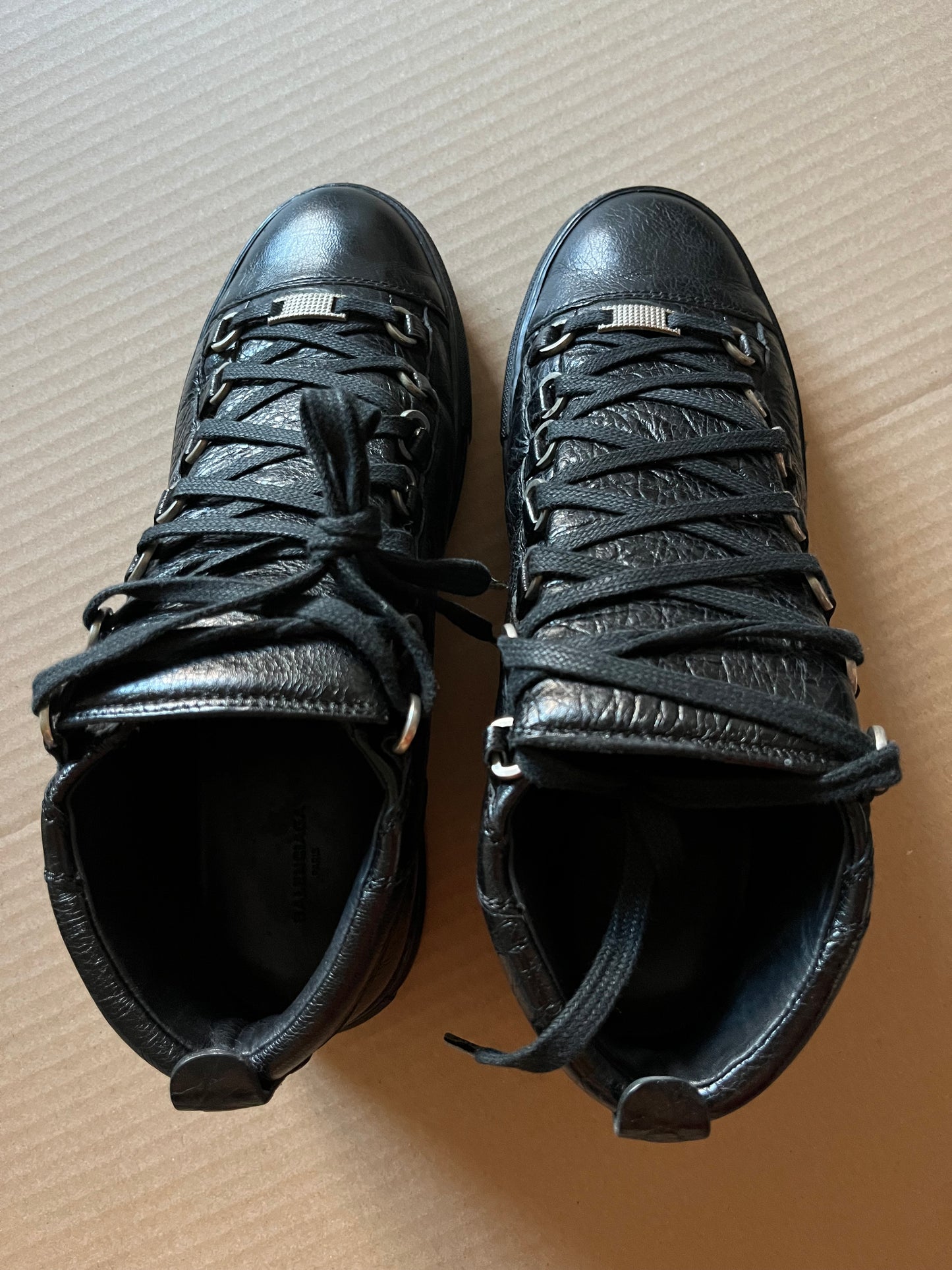 BALENCIAGA ARENA (40)