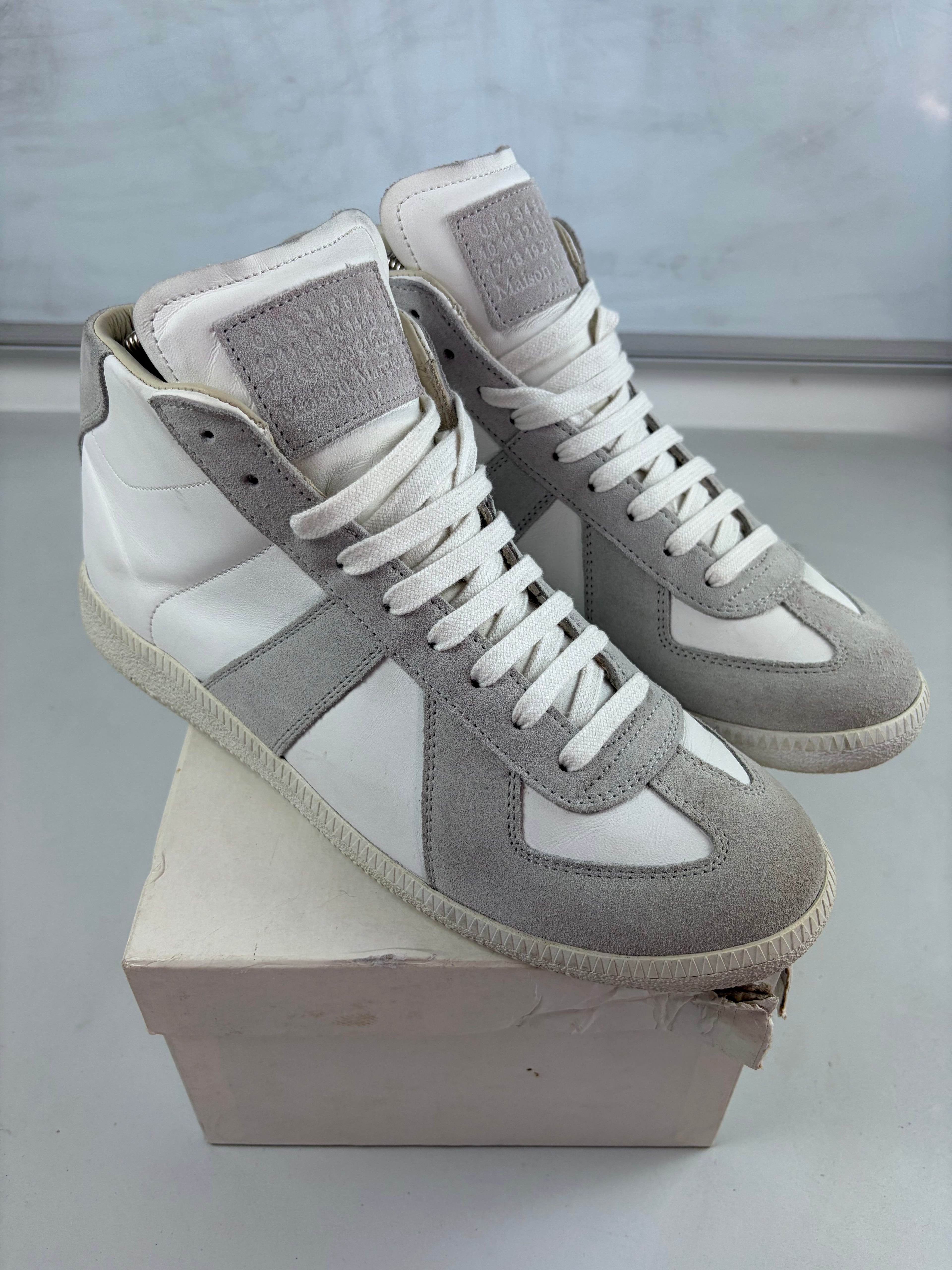 Maison Margiela high top suede & leather gats - eu 40 / us 7 - white