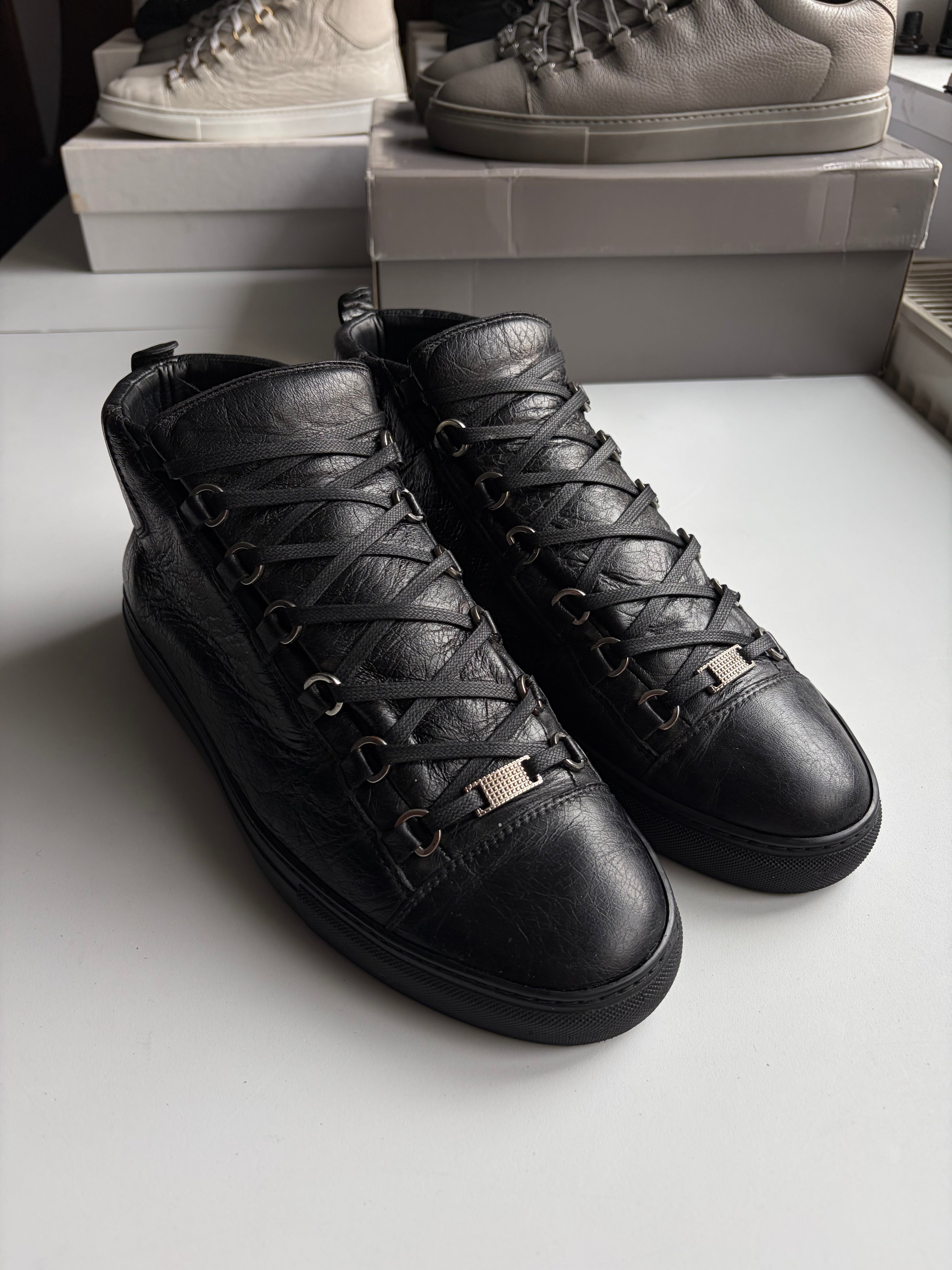 Balenciaga arena high tops - eu 44 - black