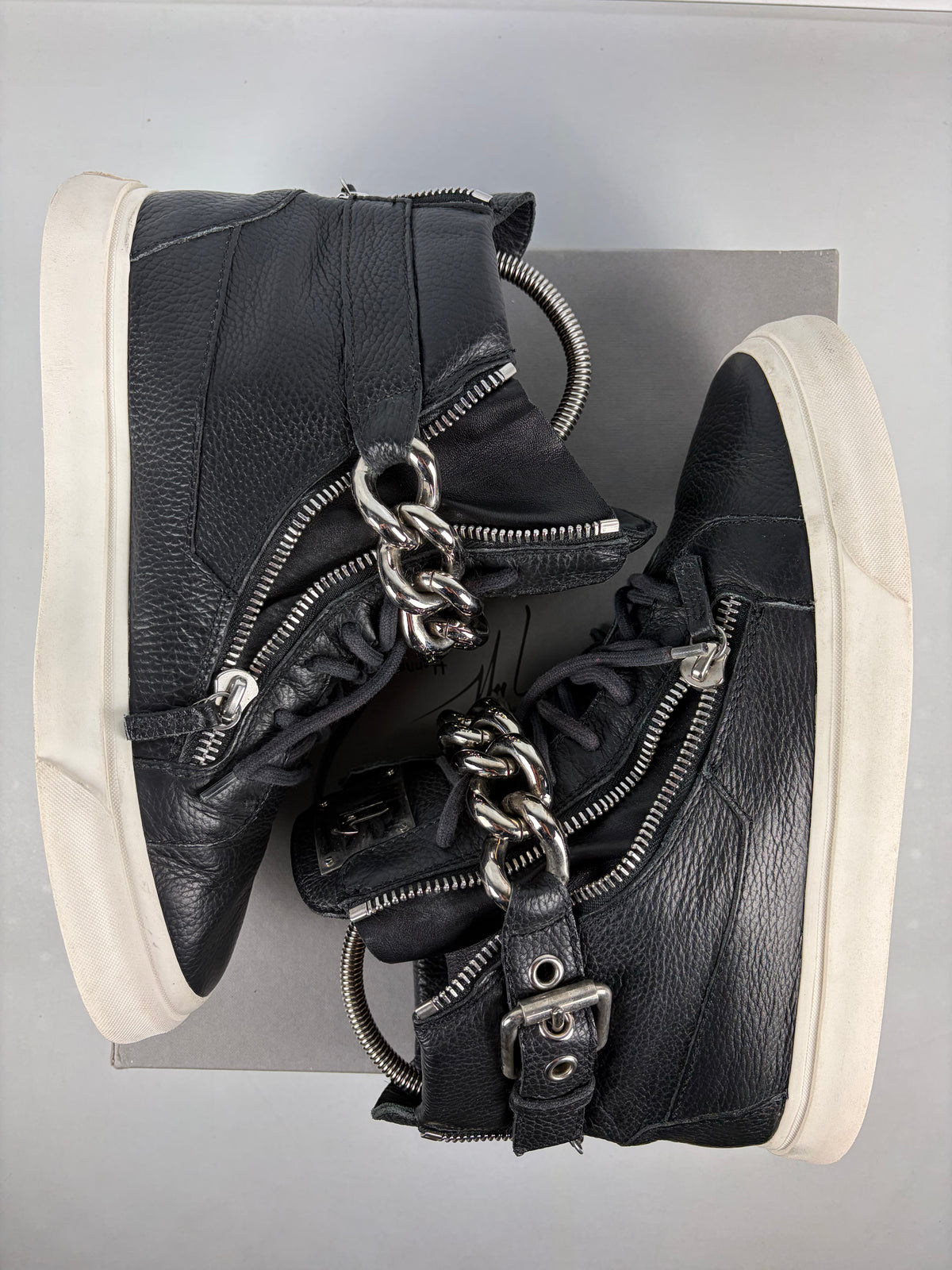 Giuseppe Zanotti 'London' chain high tops - eu 44 / us 11 / uk 10 - black