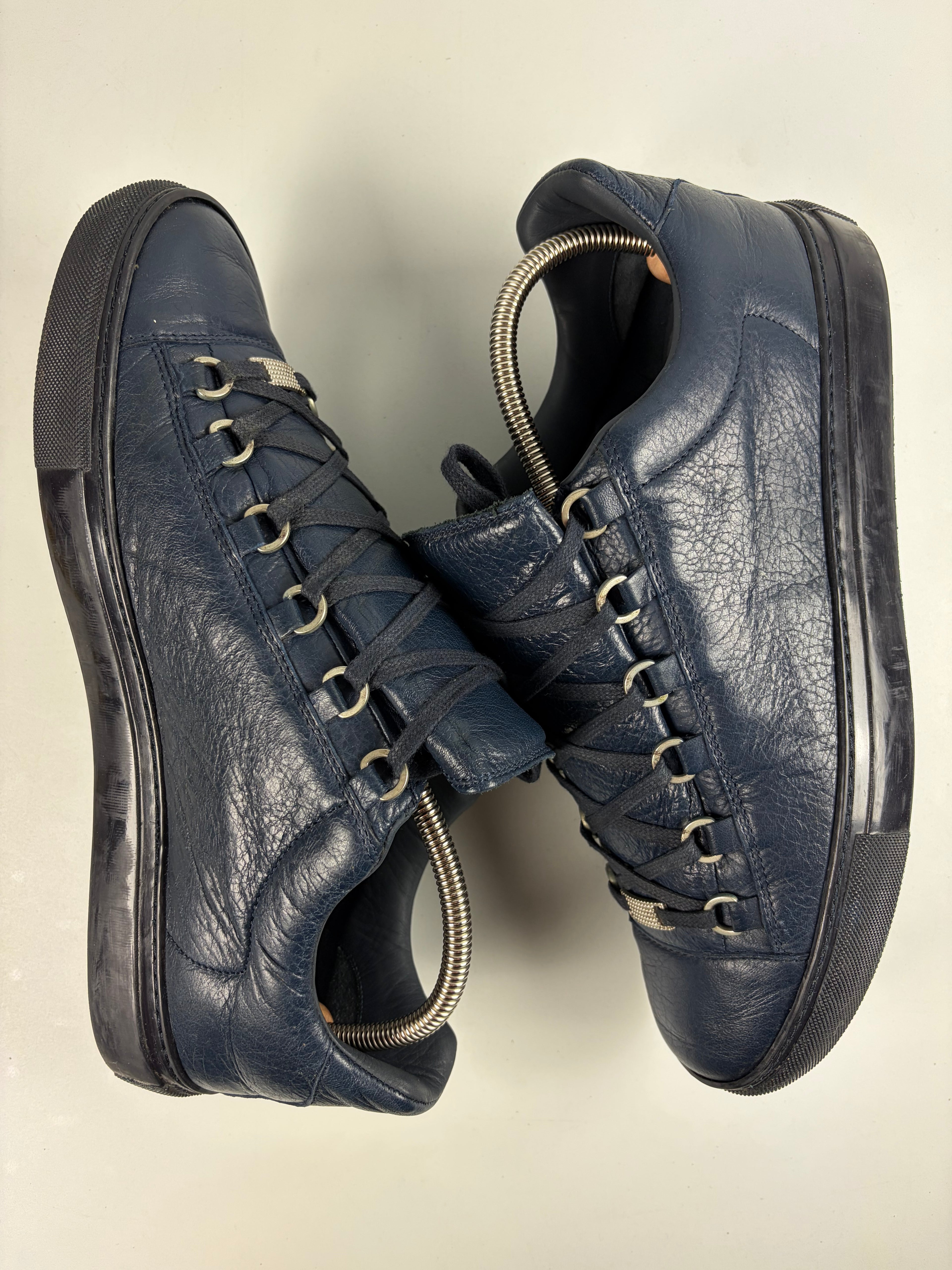 Balenciaga arena low - eu 43 / us 10 - navy blue