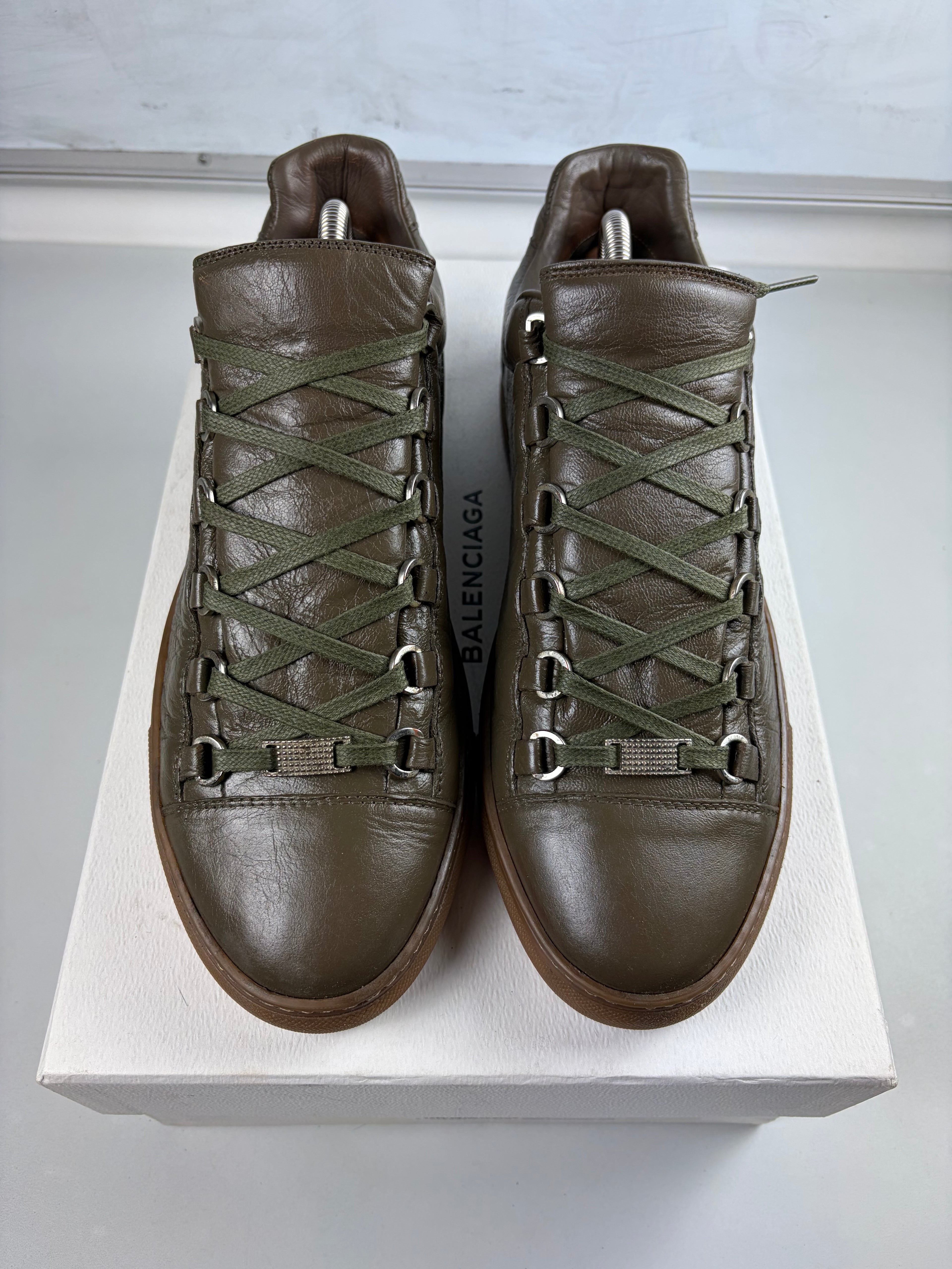 Balenciaga arena low - eu 41 / us 8 - khaki