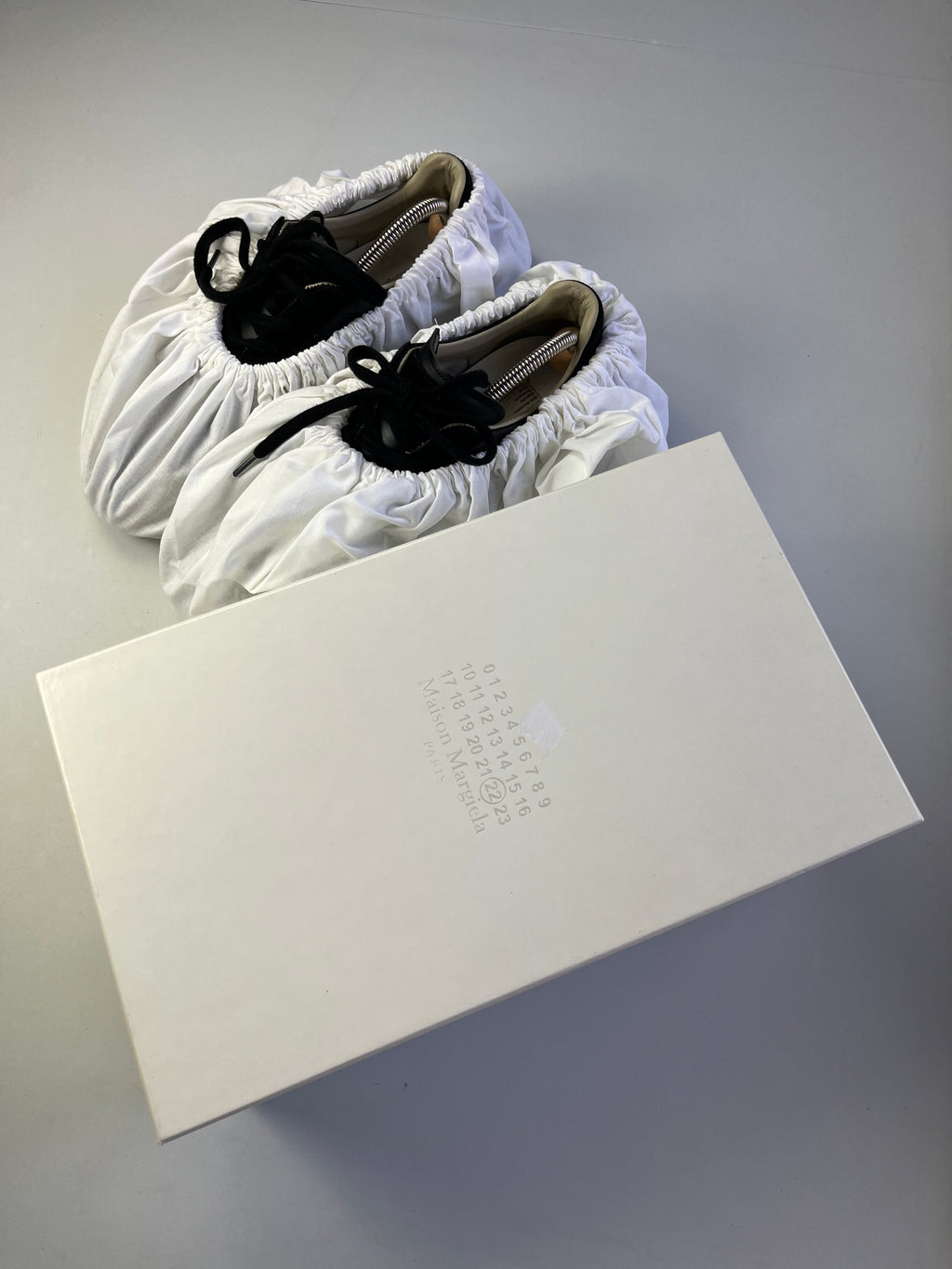 Maison Margiela black gats - Eu 43 - black