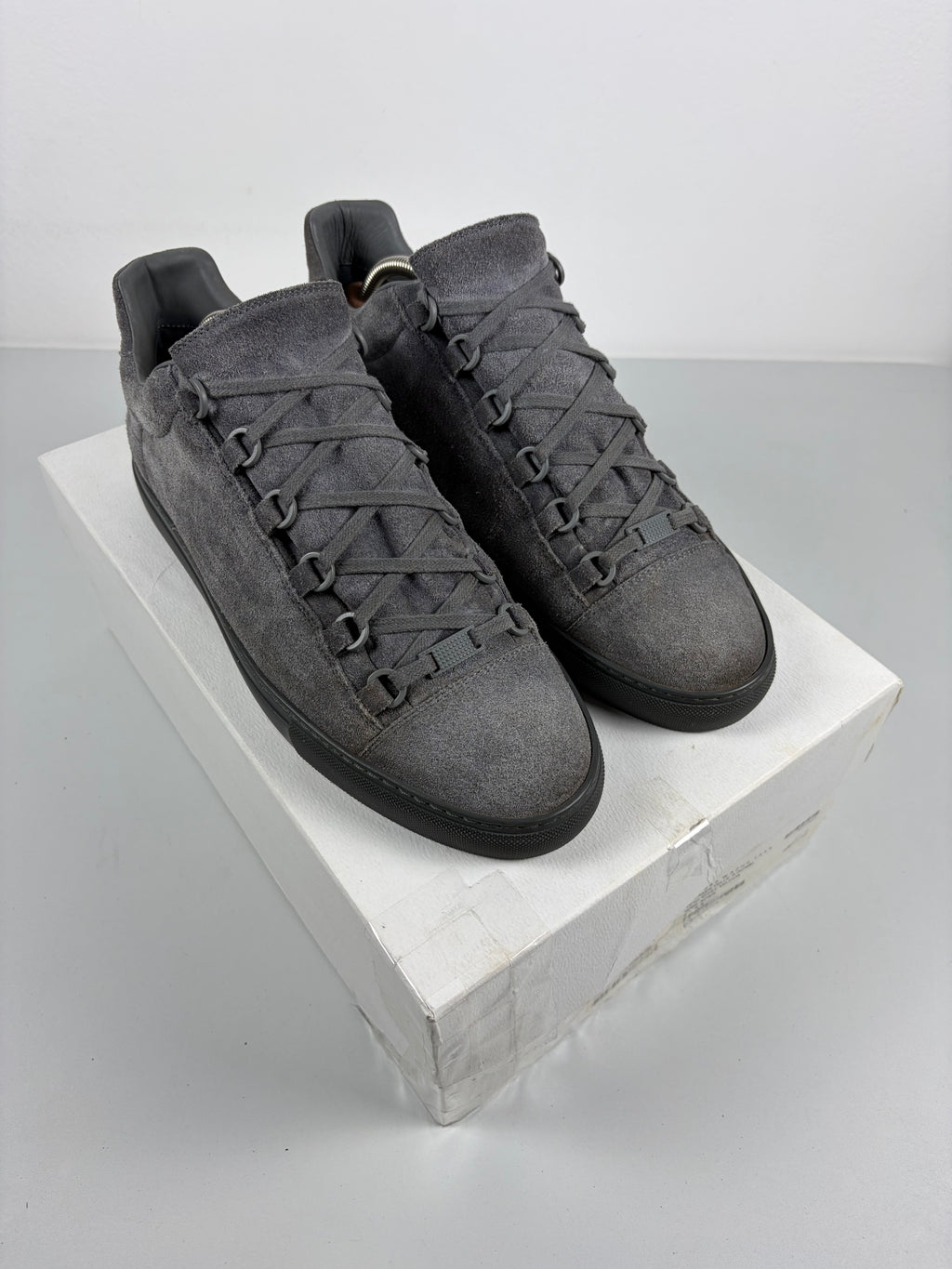 Balenciaga arena suede low - eu 43 / us 10 - grey