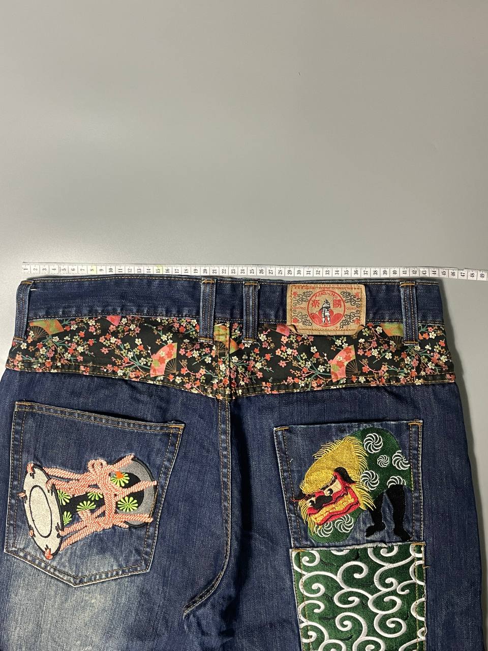 JAPANESE EMBROIDERED JORTS (34)