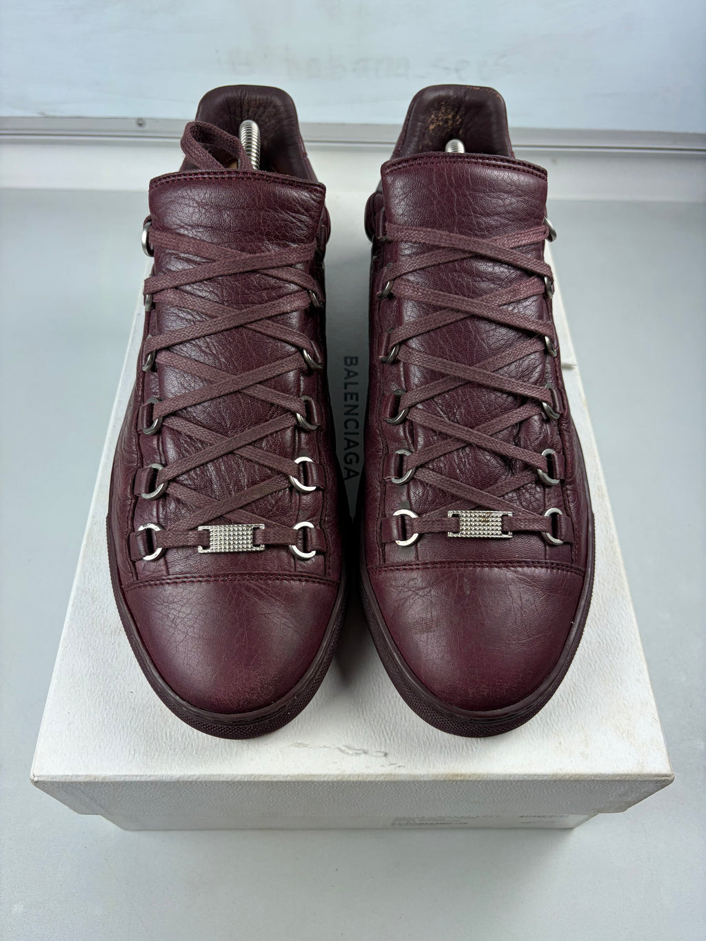 Balenciaga arena low - eu 42 / us 9 / uk 8 - burgundy