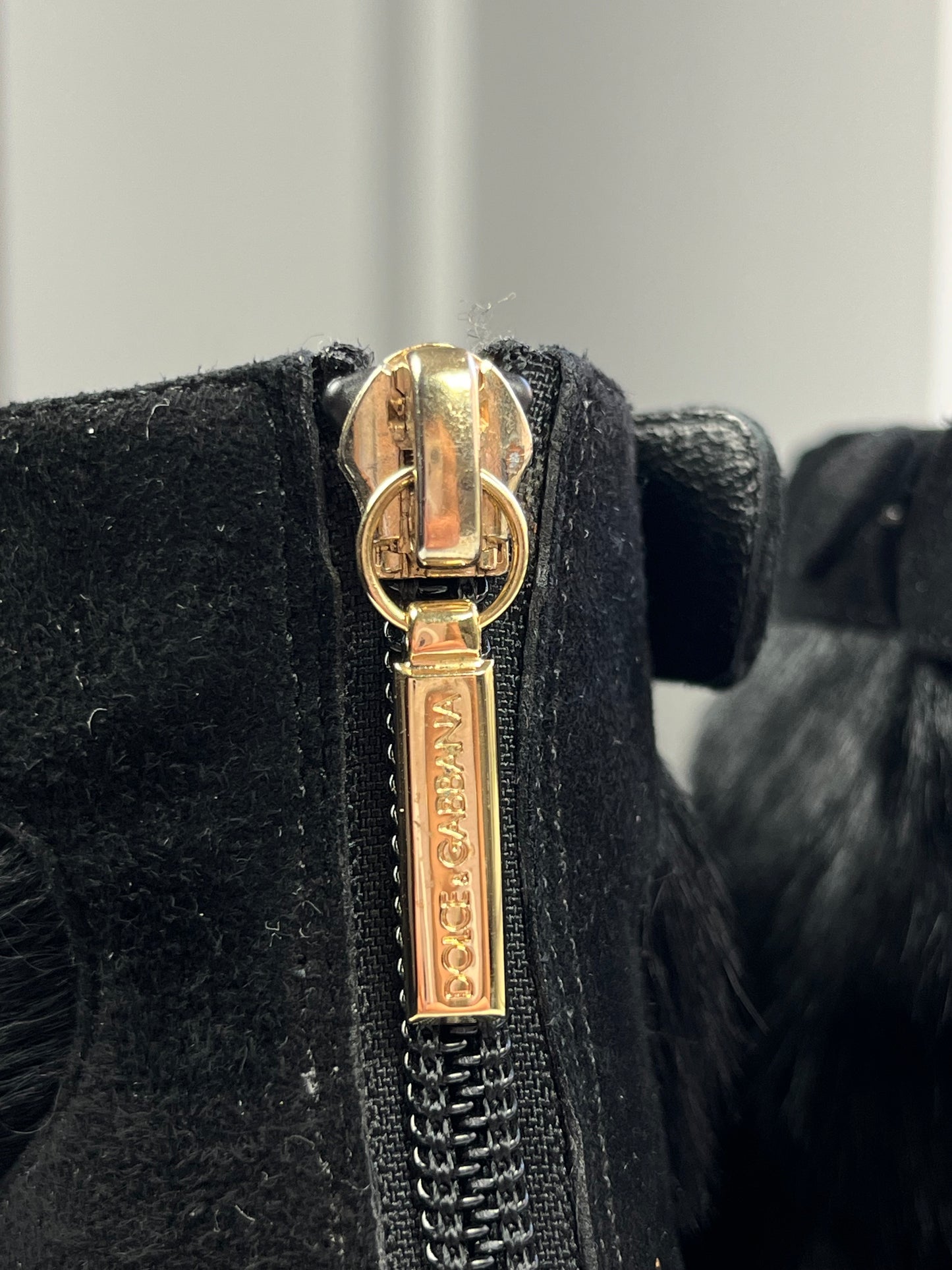 Dolce&Gabbana pony hair ankle boots - eu 39 - black