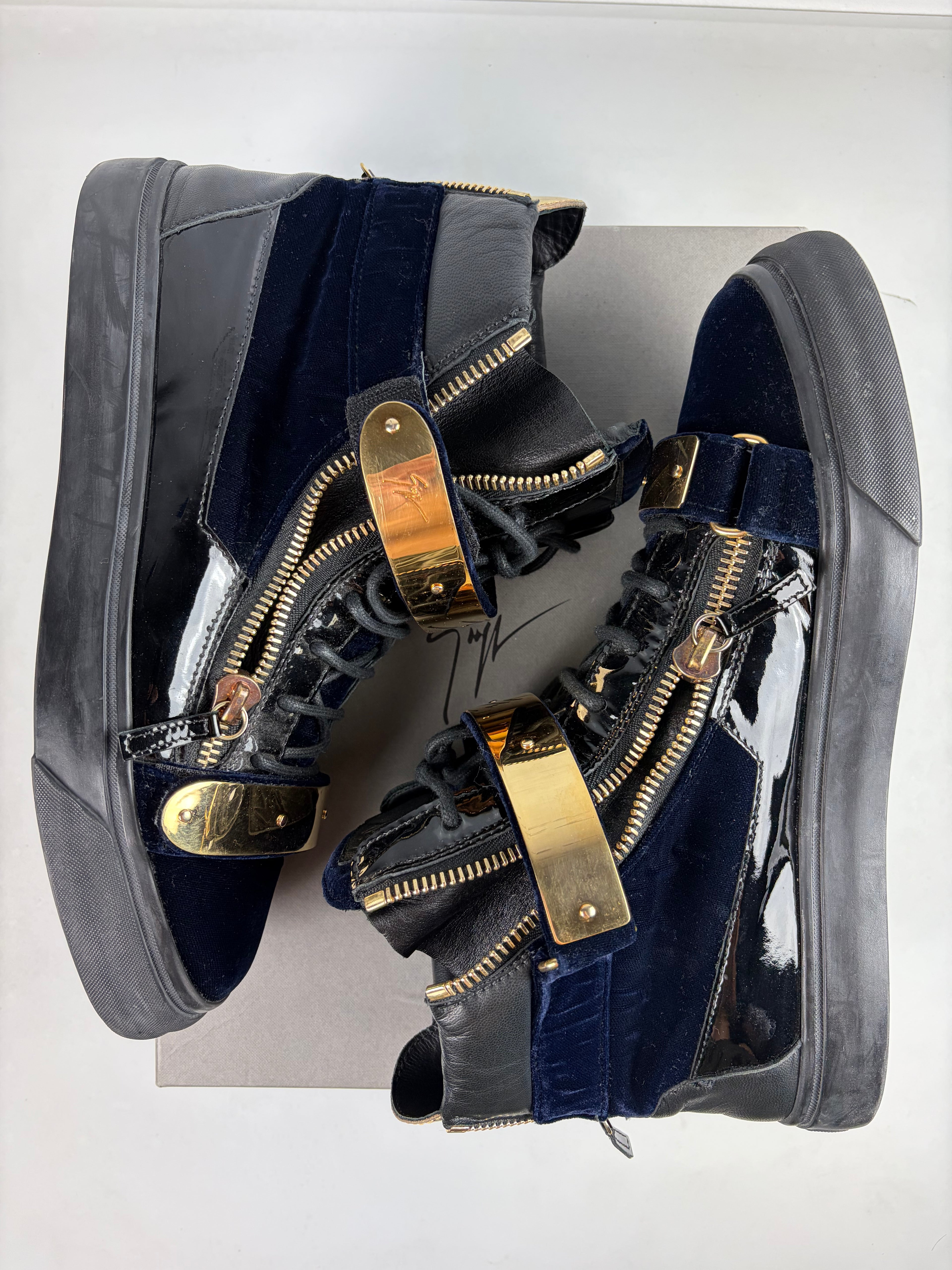 Giuseppe Zanotti velvet & patent leather high tops - eu 44 / us 11 - navy blue
