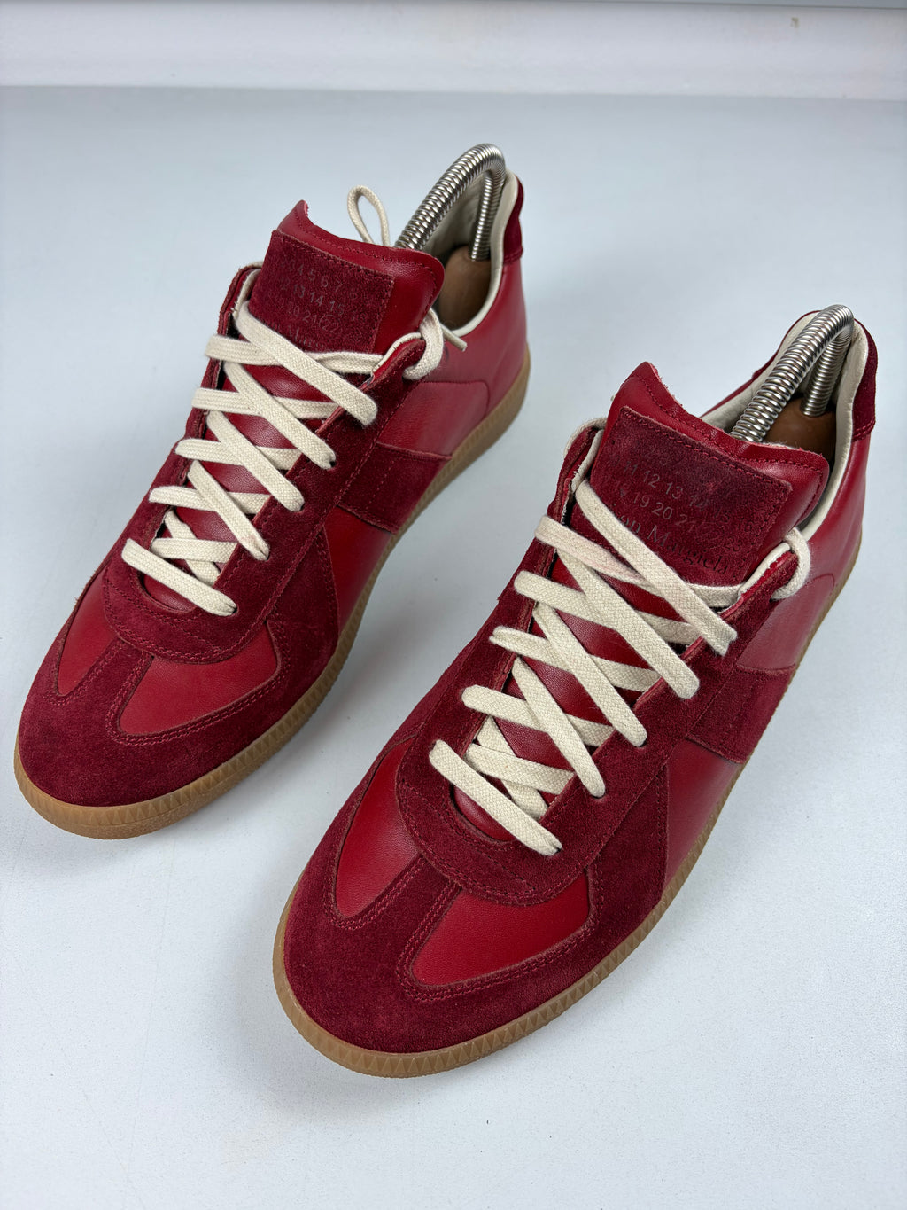 Maison Margiela Replica Red low gats - eu 42 / us 9 / uk 8 - red