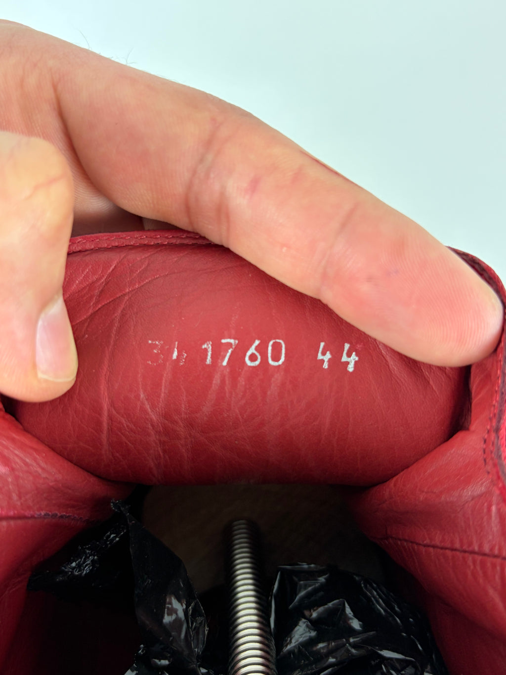 Balenciaga arena high tops - eu 44 - red