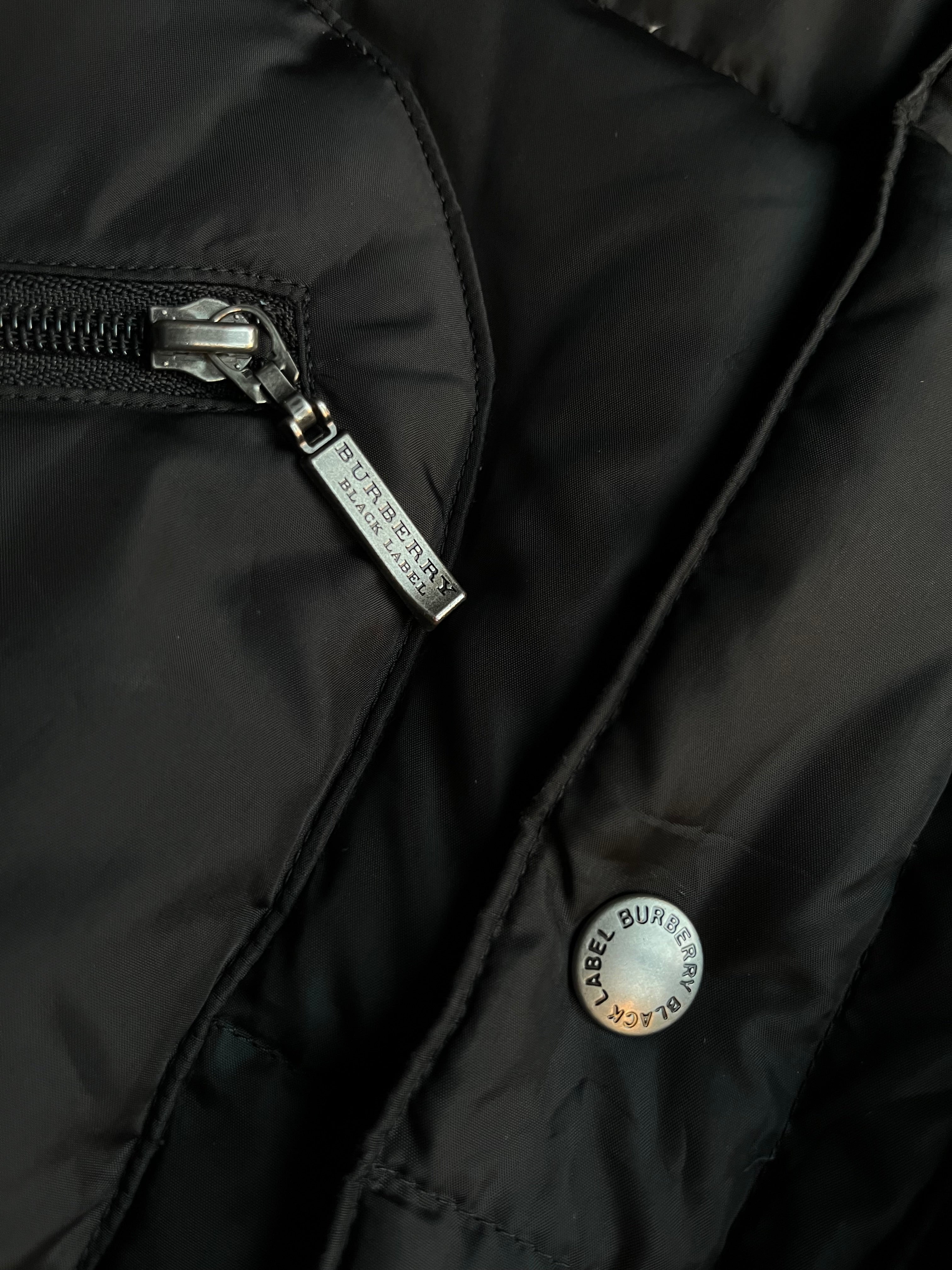 00’s BURBERRY made in Japan real fur down jacket (M) - black
