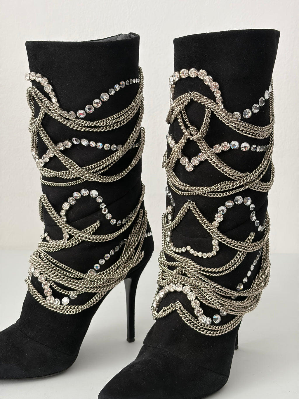 Giuseppe Zanotti
Sheena Embellished Boots - eu 40