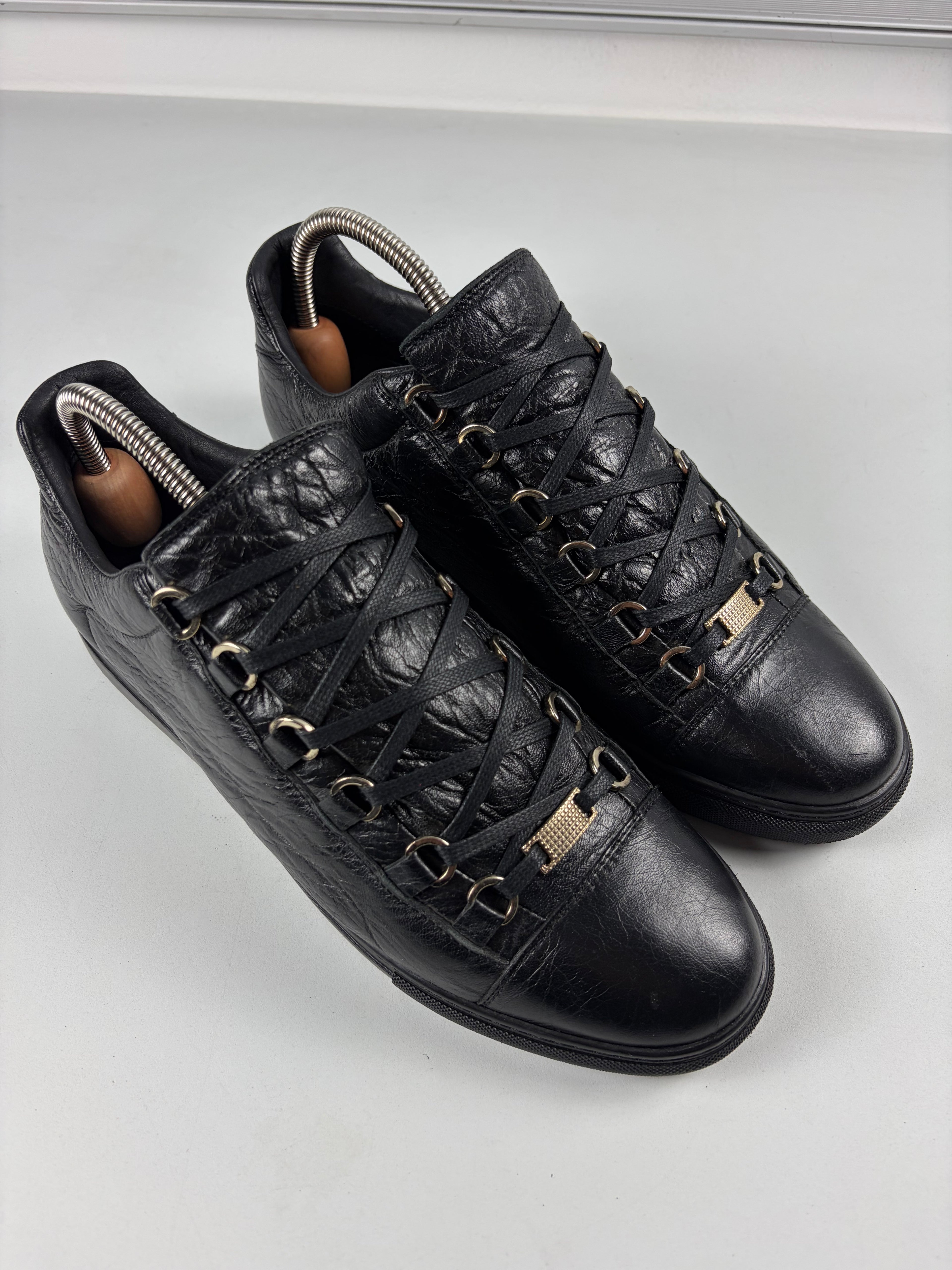 Balenciaga arena low - eu 42 / us 9 - black
