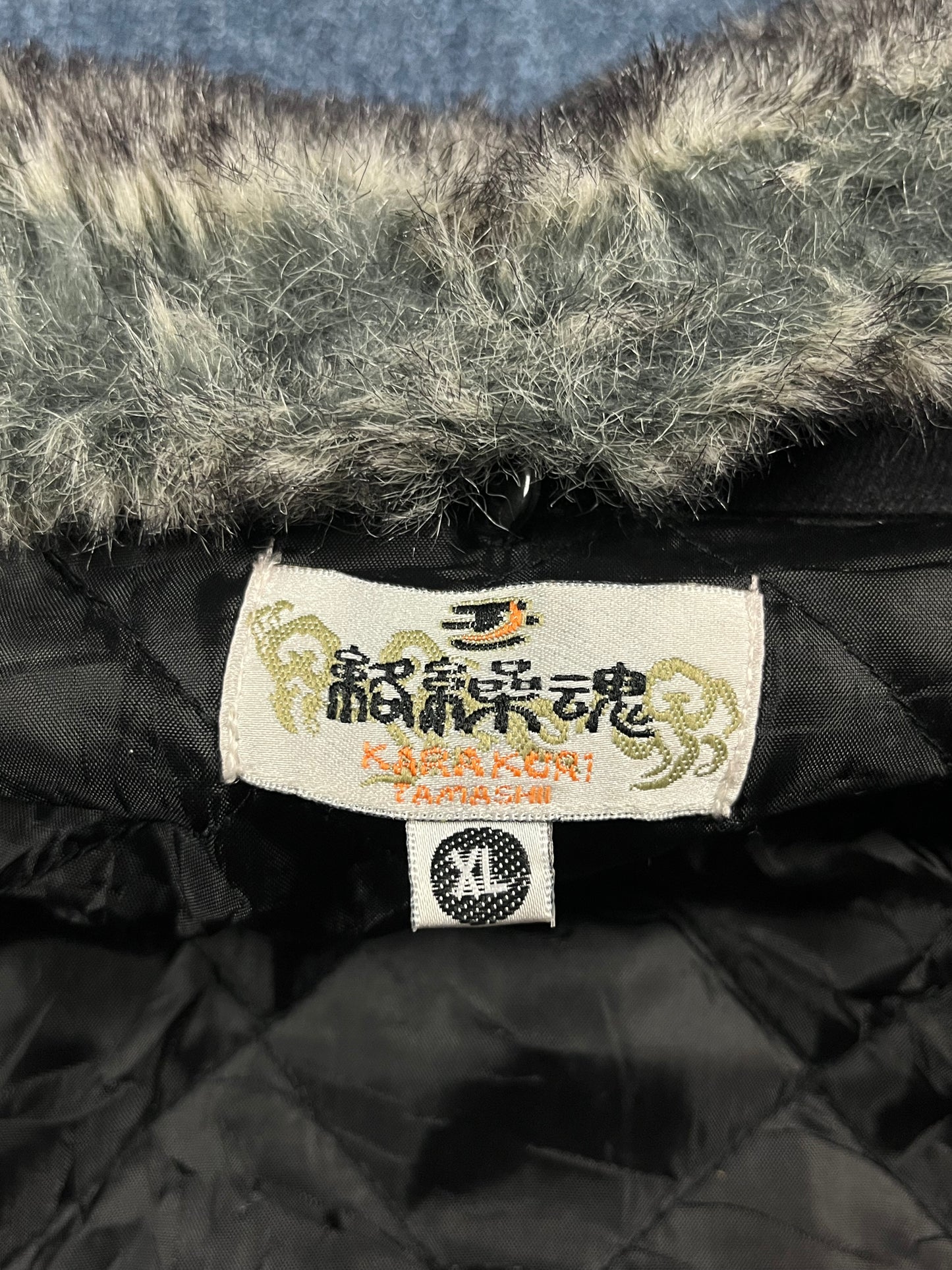 KARAKURI EMBROIDERED BOMBER JACKET (L/XL)