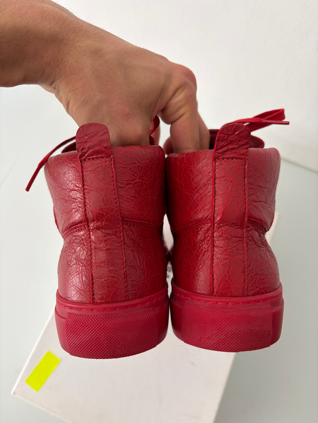 Balenciaga arena high tops - eu 41 - red