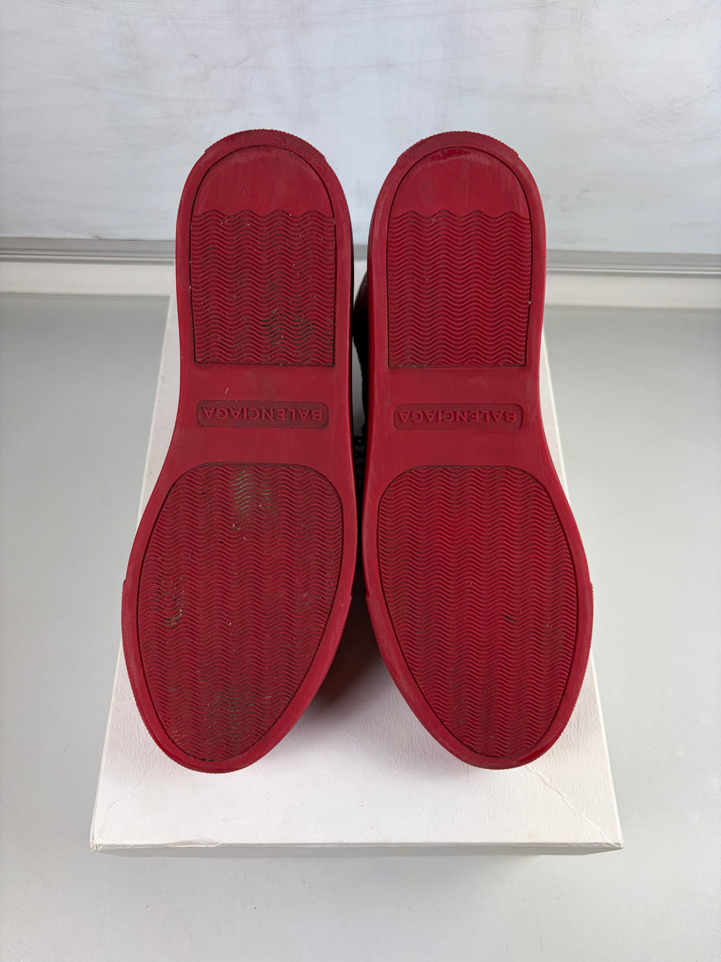 Balenciaga arena high tops - eu 40 / us 7 - red