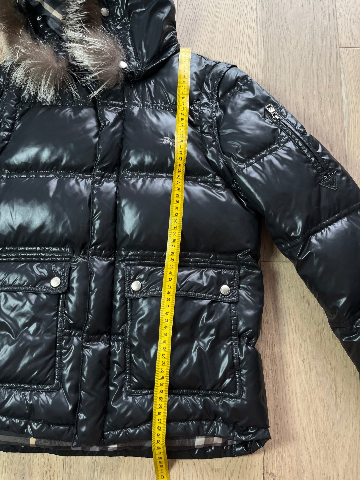 00’s BURBERRY made in Japan real fur down jacket (S/M) - black