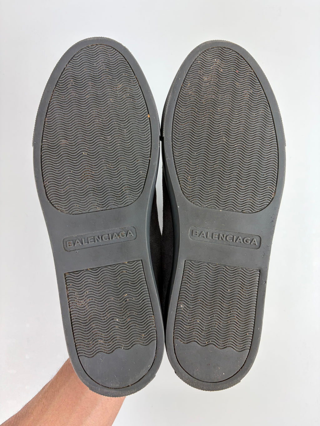 Balenciaga arena suede low - eu 40 / us 7 - grey