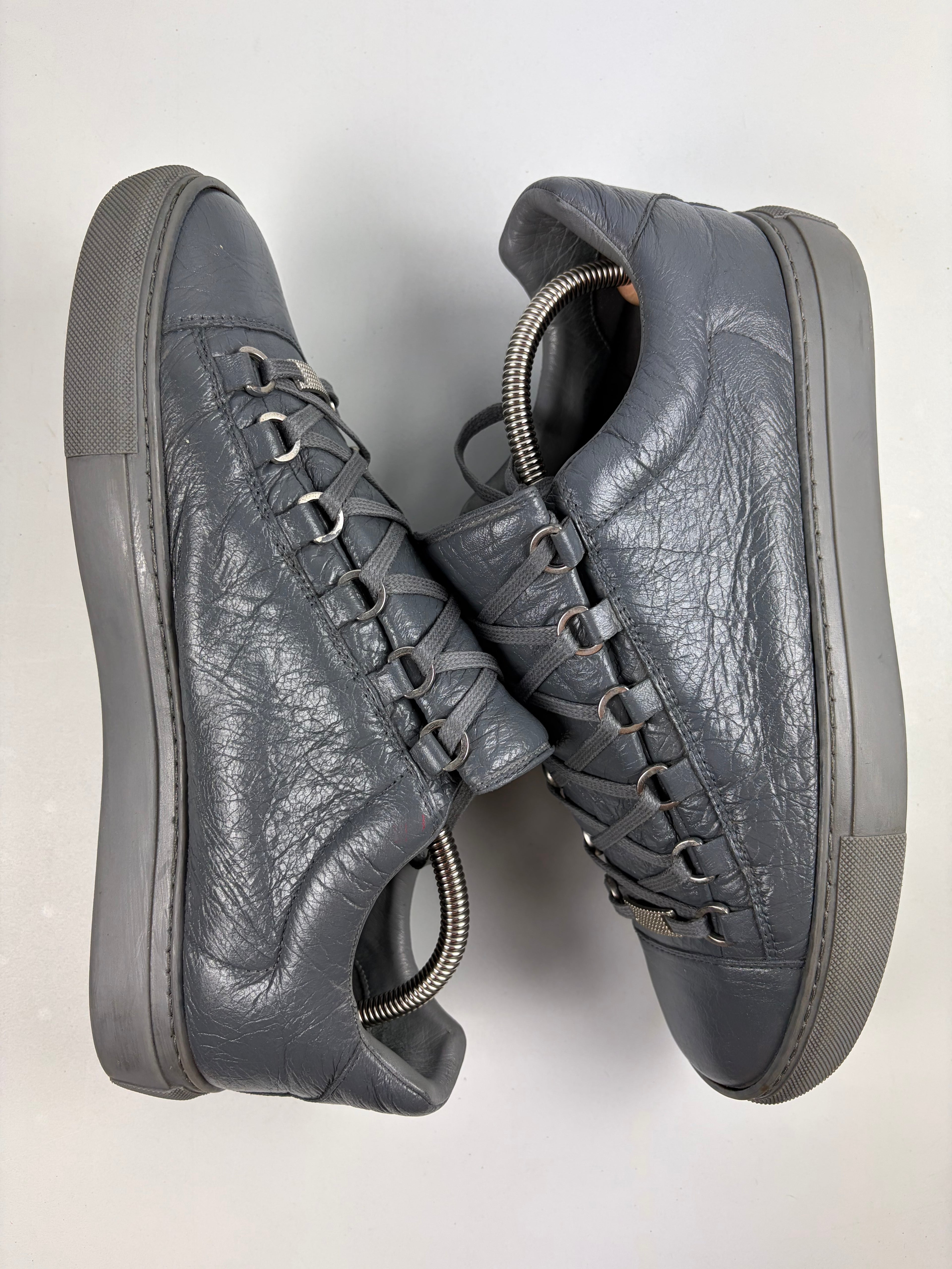 Balenciaga arena low - eu 41 / us 8 - grey
