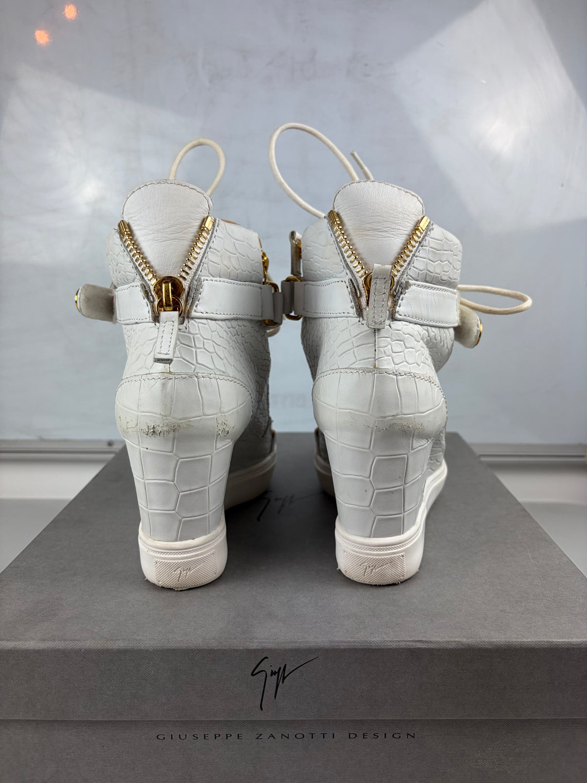 Giuseppe Zanotti white croc-embossed leather wedge sneakers - eu 37.5 / us 7.5 / uk 4.5