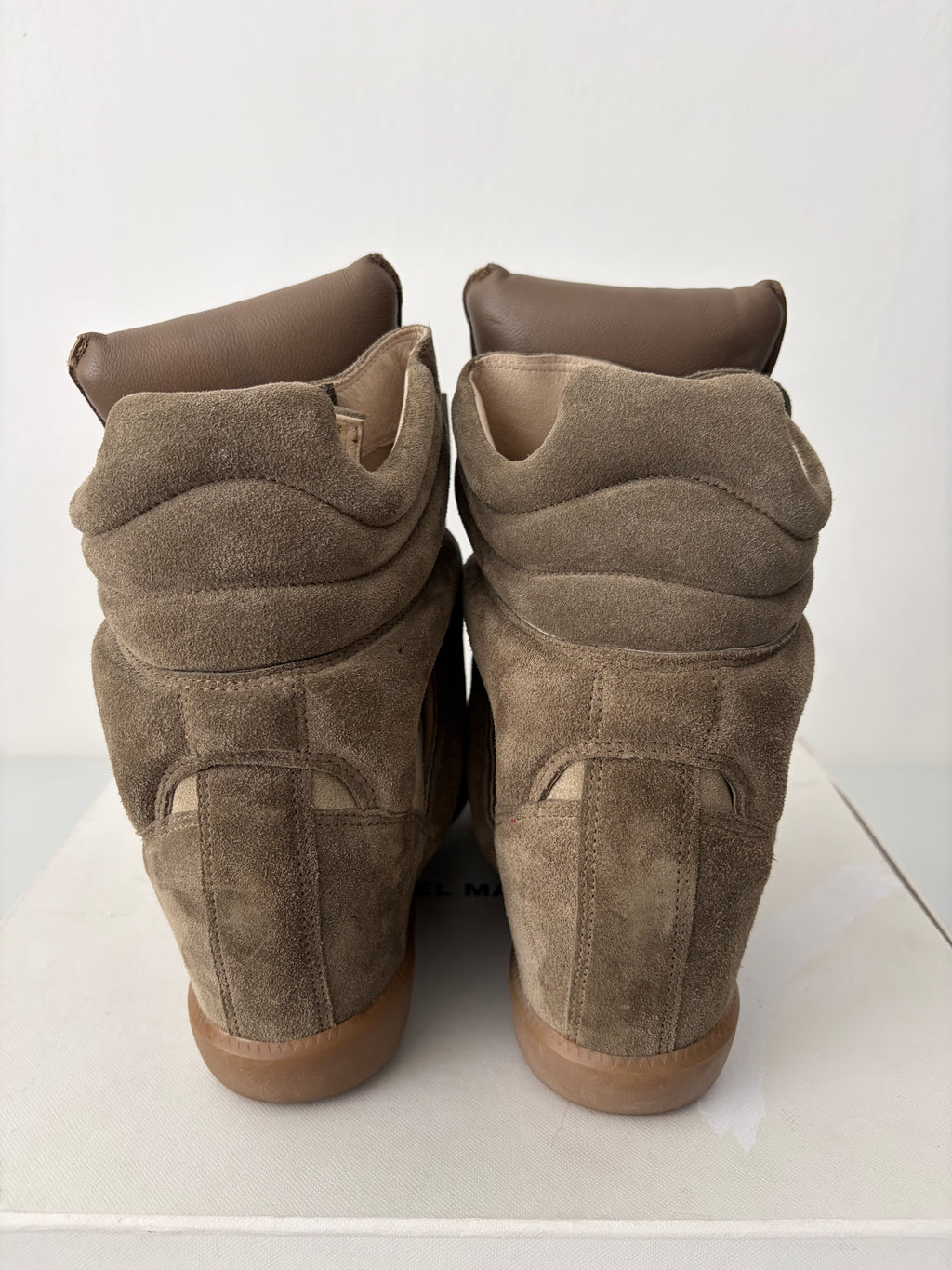 ISABEL MARANT
Bekett wedge sneakers - eu 40 - brand new
