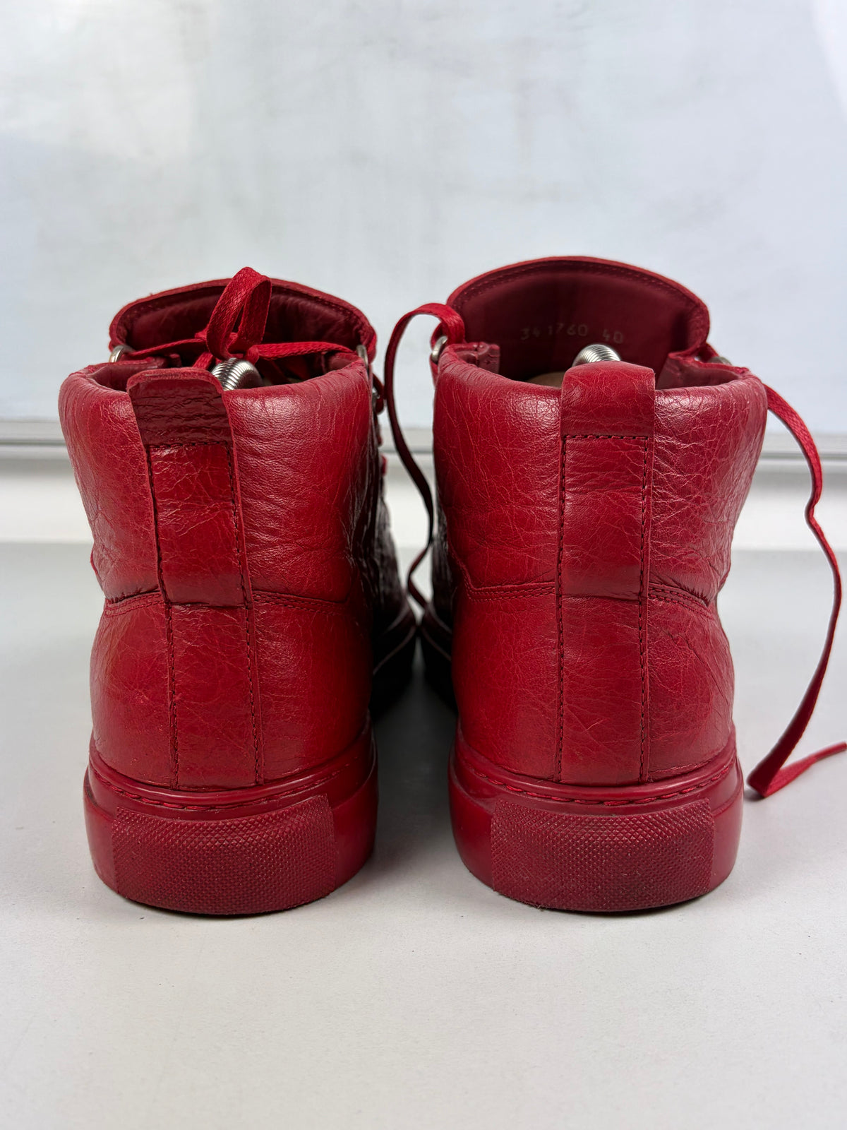 Balenciaga arena high tops - eu 40 / us 7 / uk 6 - red