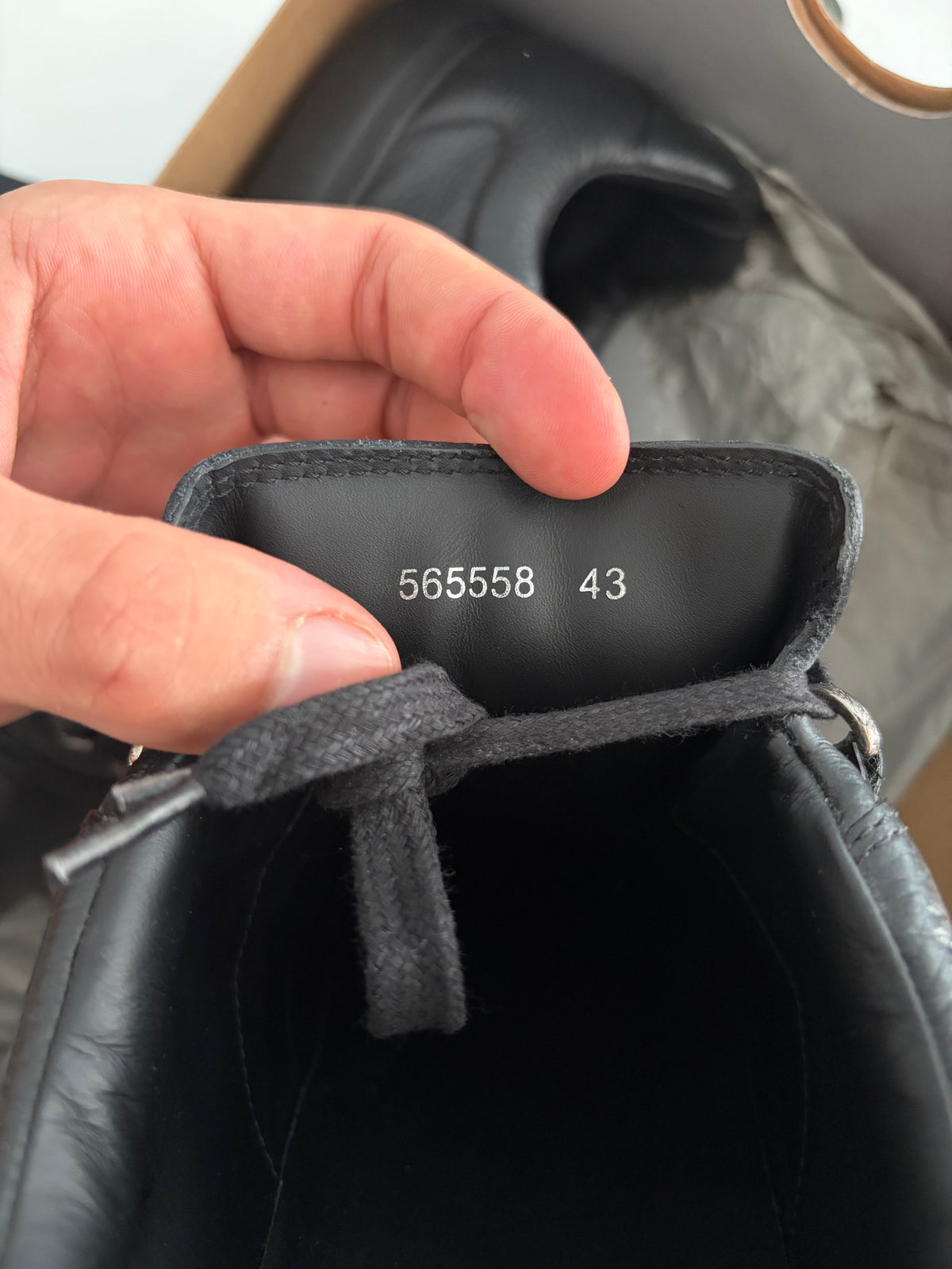 Balenciaga arena low - eu 43 / us 10 - black