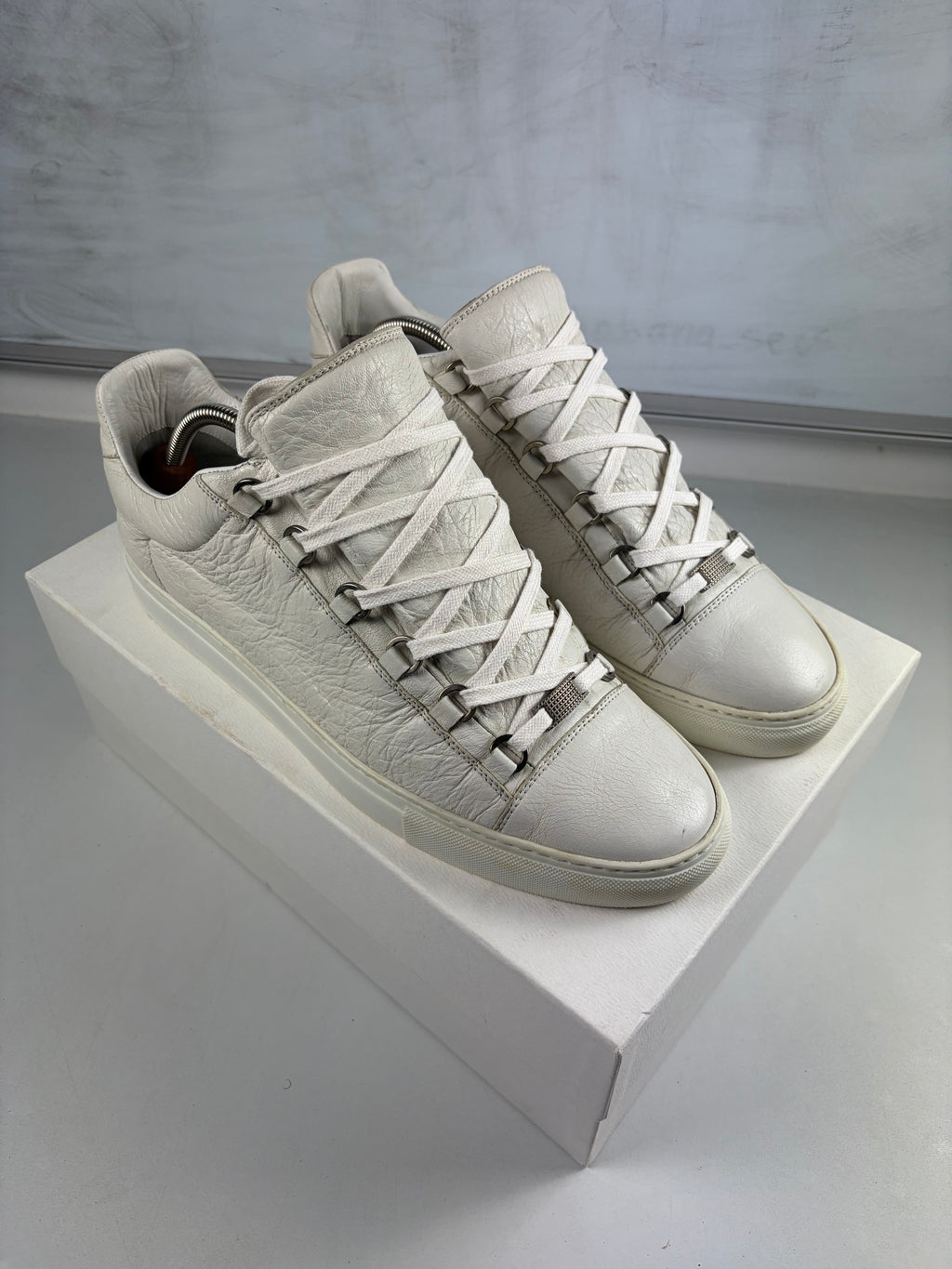 Balenciaga arena low - eu 45 / us 12 - white