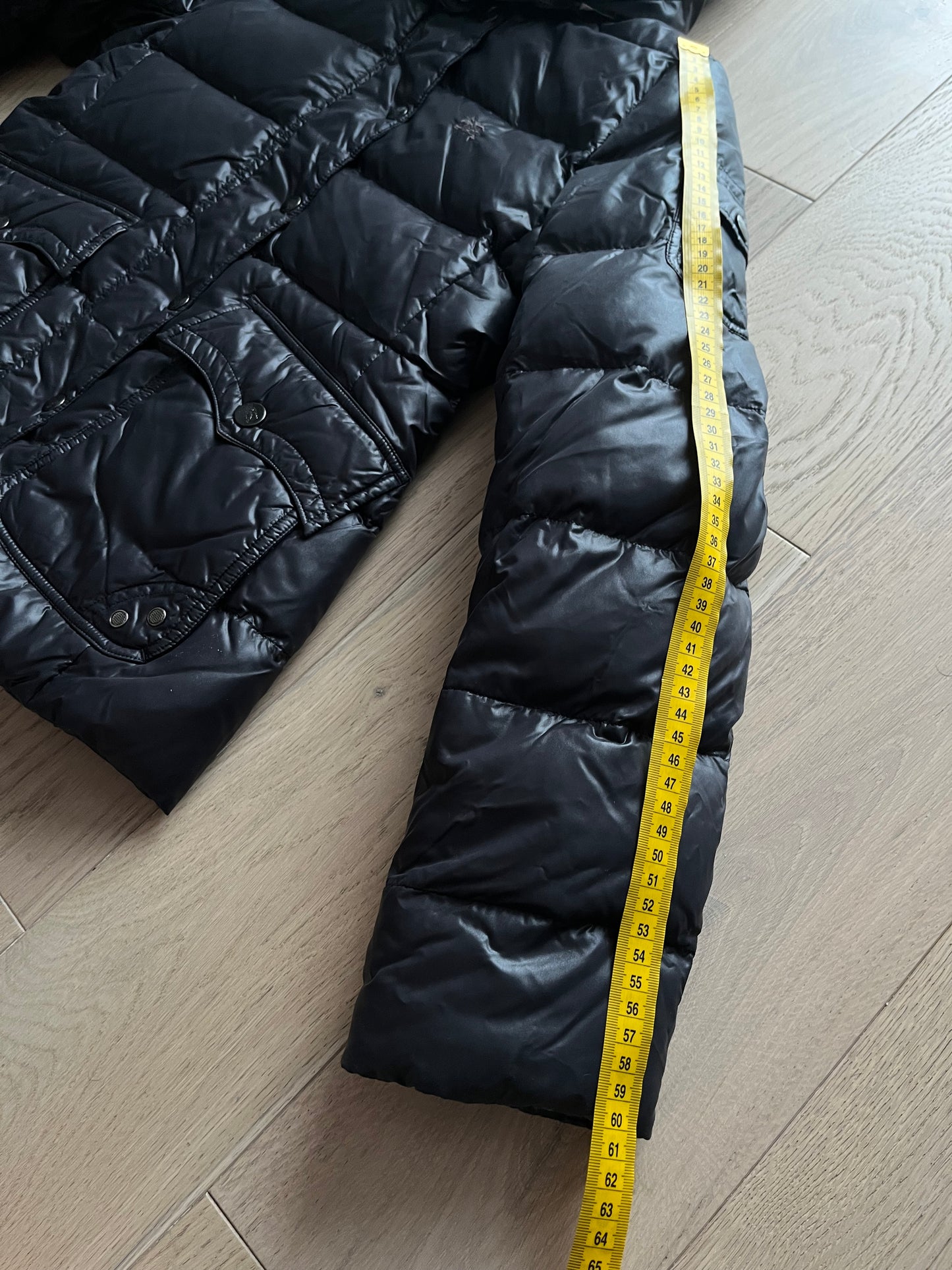 00’s BURBERRY made in Japan real fur down jacket (XS/S) women’s - black