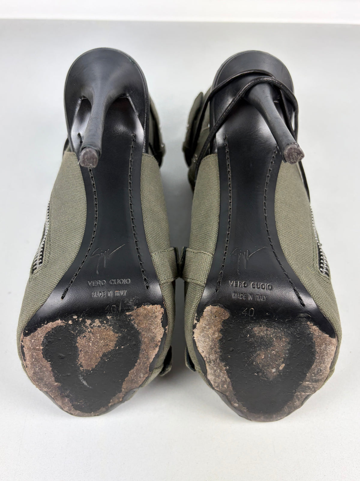 Giuseppe Zanotti ‘Coline’ canvas buckle peep-toe ankle boots - eu 40 / us 10 / uk 7 - military green