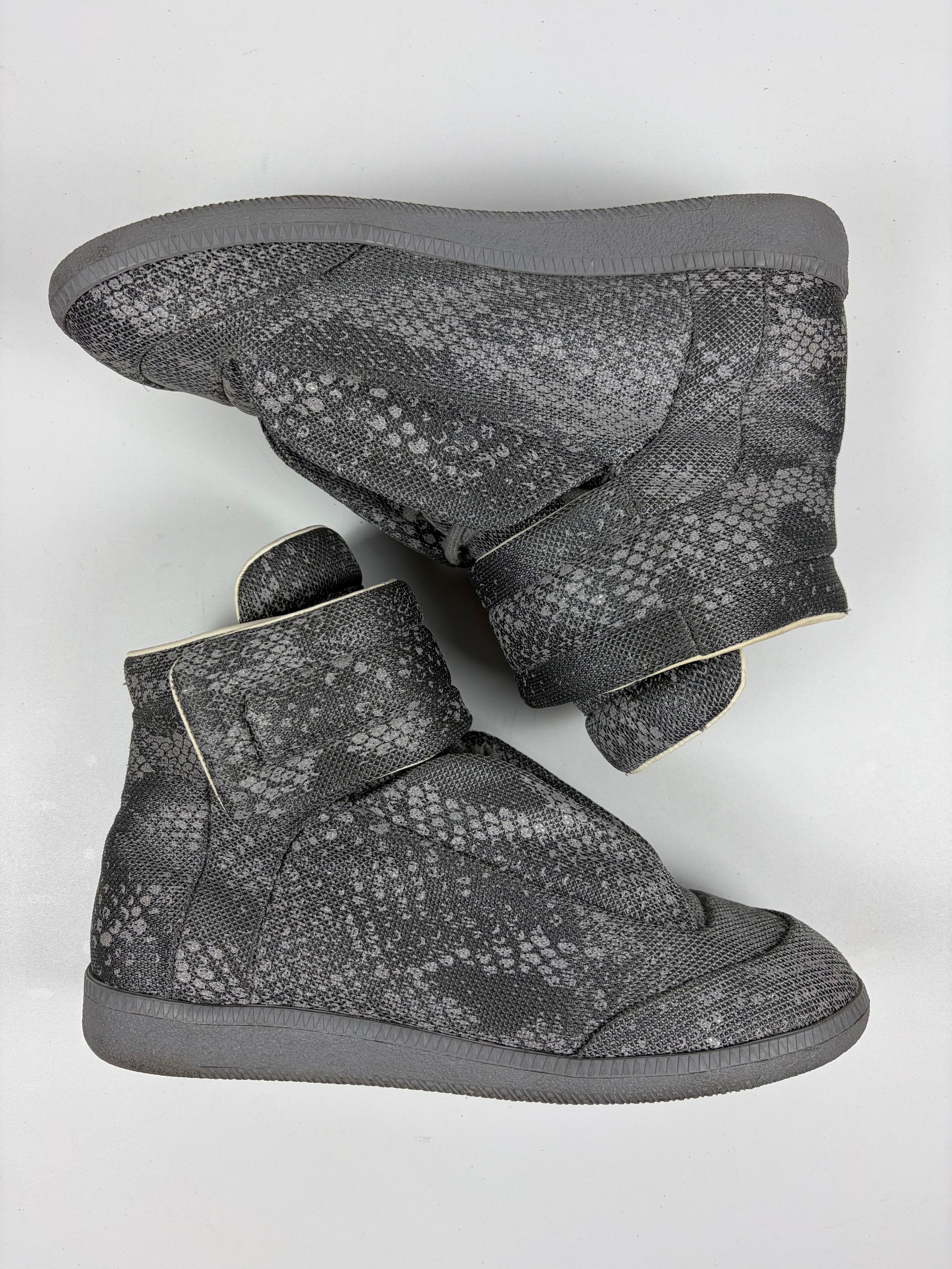Maison Margiela Future ‘Reflective Python’ high tops - eu 42 / us 9