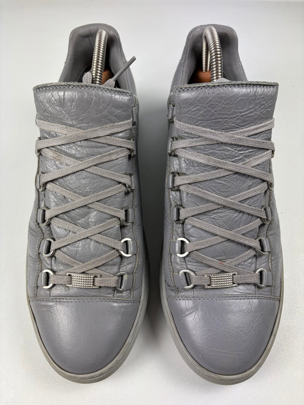 Balenciaga arena low - eu 42 / us 9 / uk 8 - grey