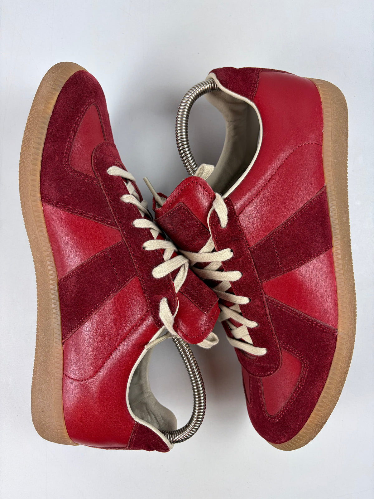 Maison Margiela Replica Red low gats - eu 42 / us 9 / uk 8 - red