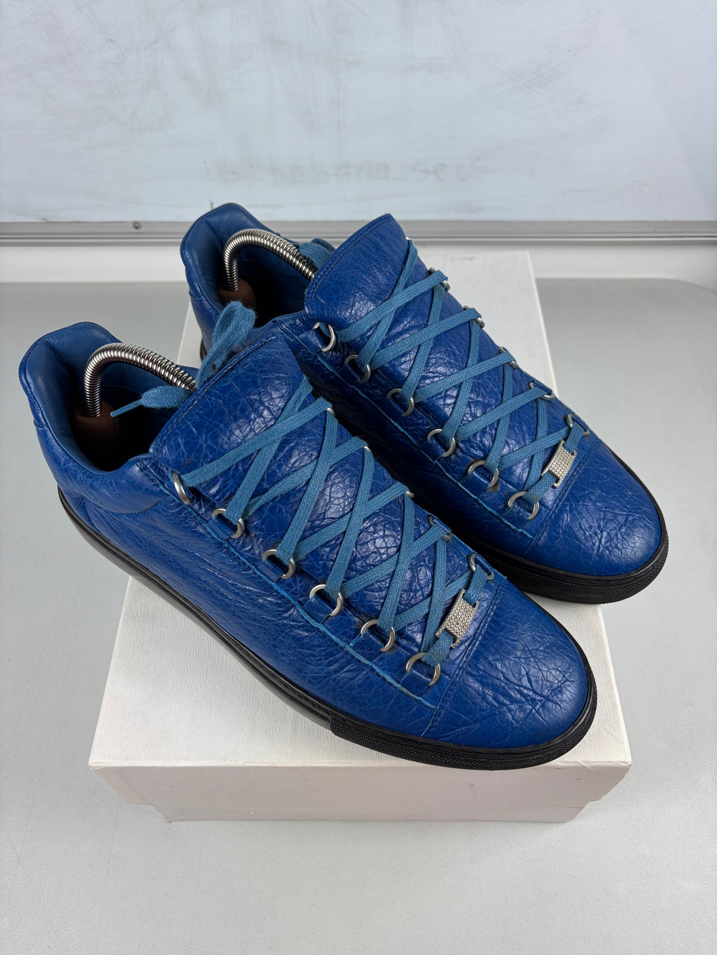 Balenciaga arena low - eu 43 / us 10 / uk 9 - blue